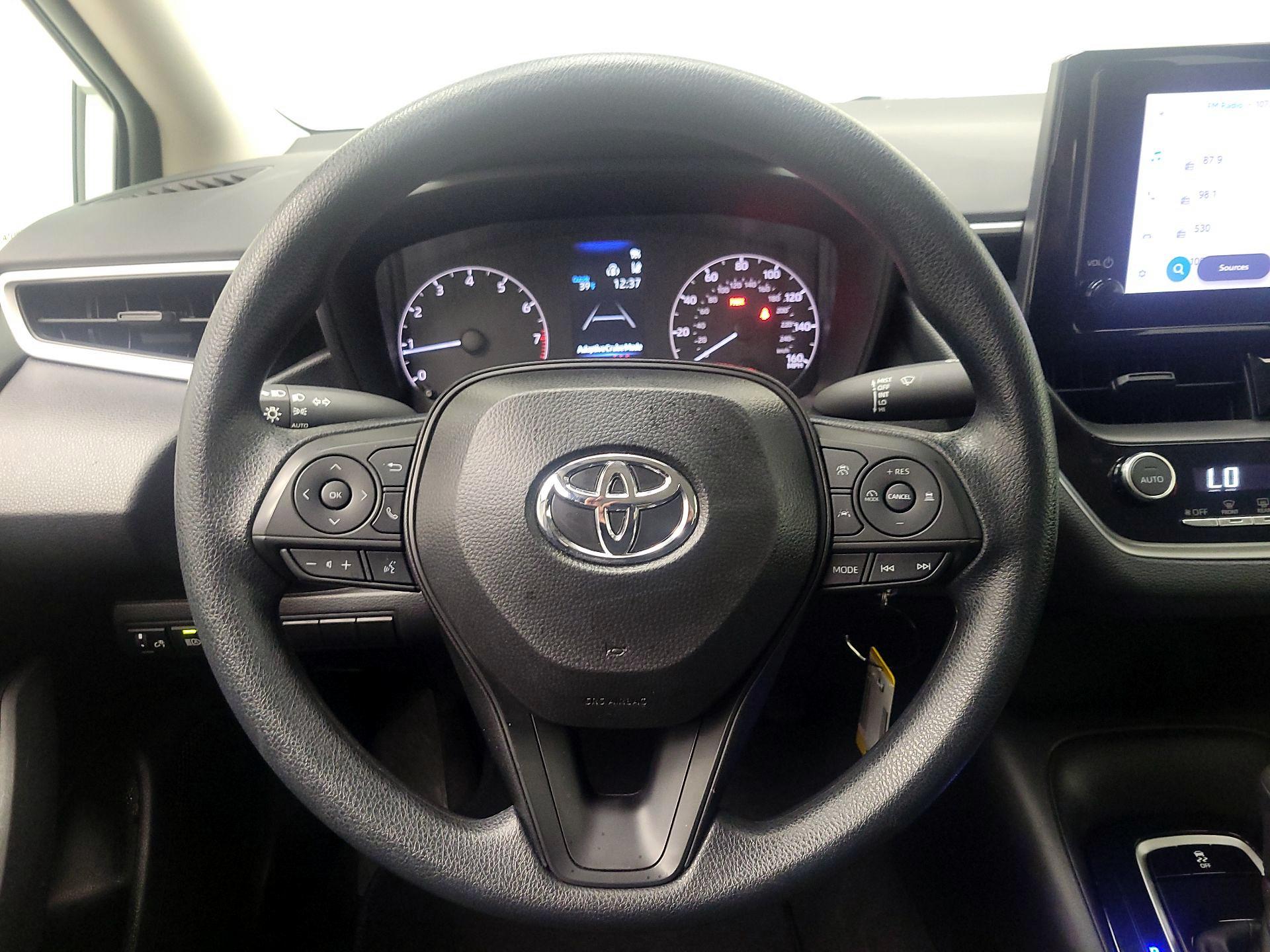 Thumbnail: 2025 Toyota Corolla - 10