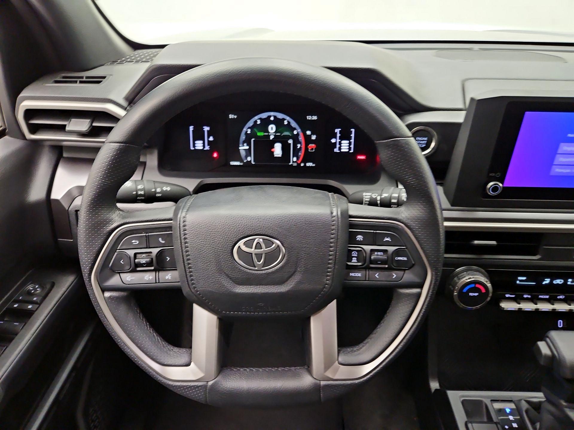 Thumbnail: 2025 Toyota 4Runner - 10