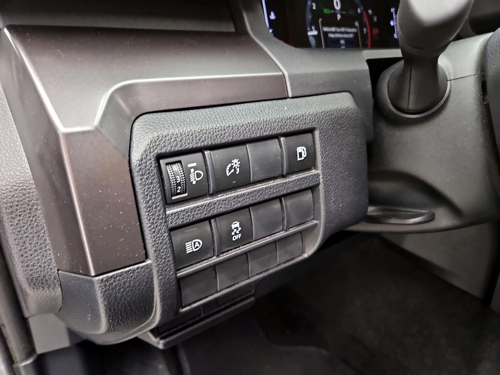 Thumbnail: 2025 Toyota 4Runner - 13