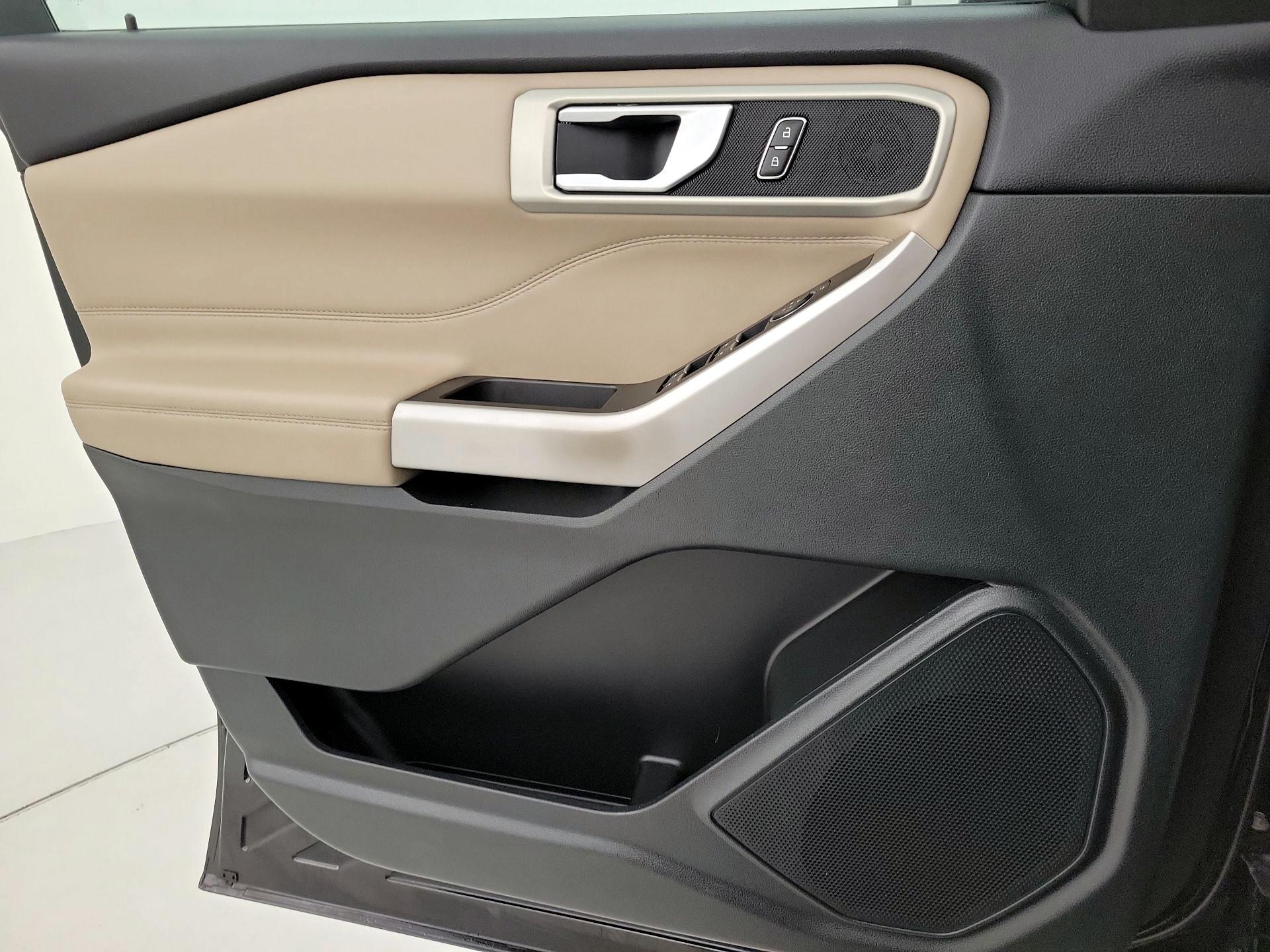 Thumbnail: 2023 Ford Explorer - 12