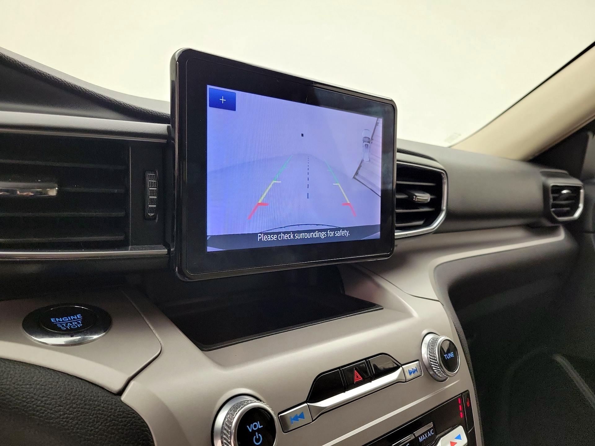 Thumbnail: 2023 Ford Explorer - 15