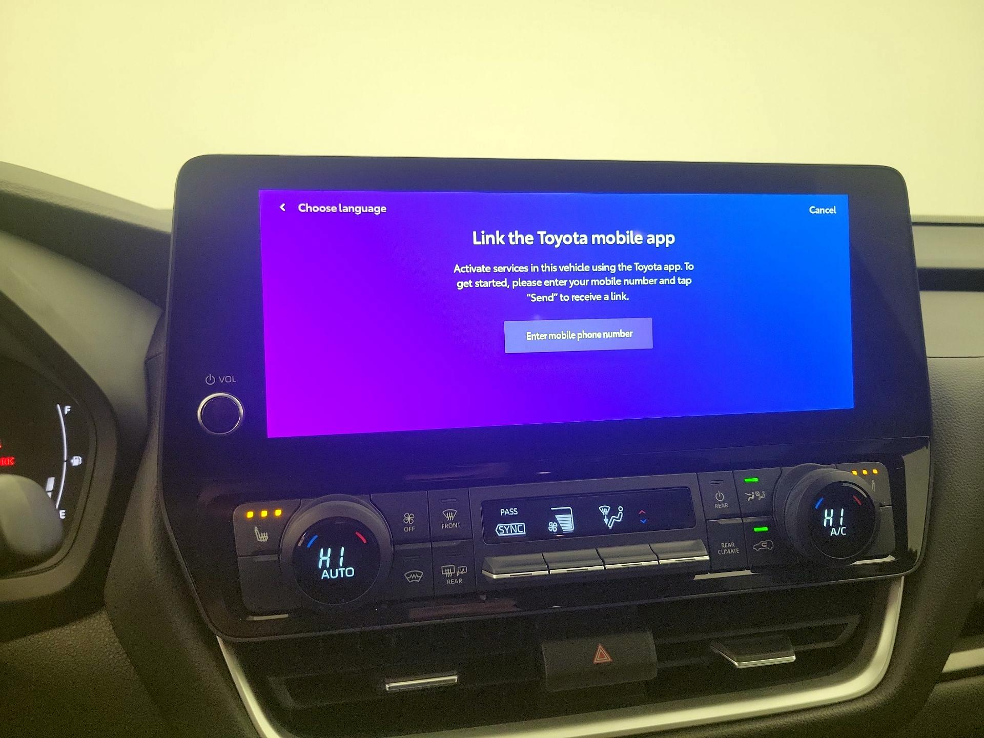 Thumbnail: 2025 Toyota Grand Highlander - 15