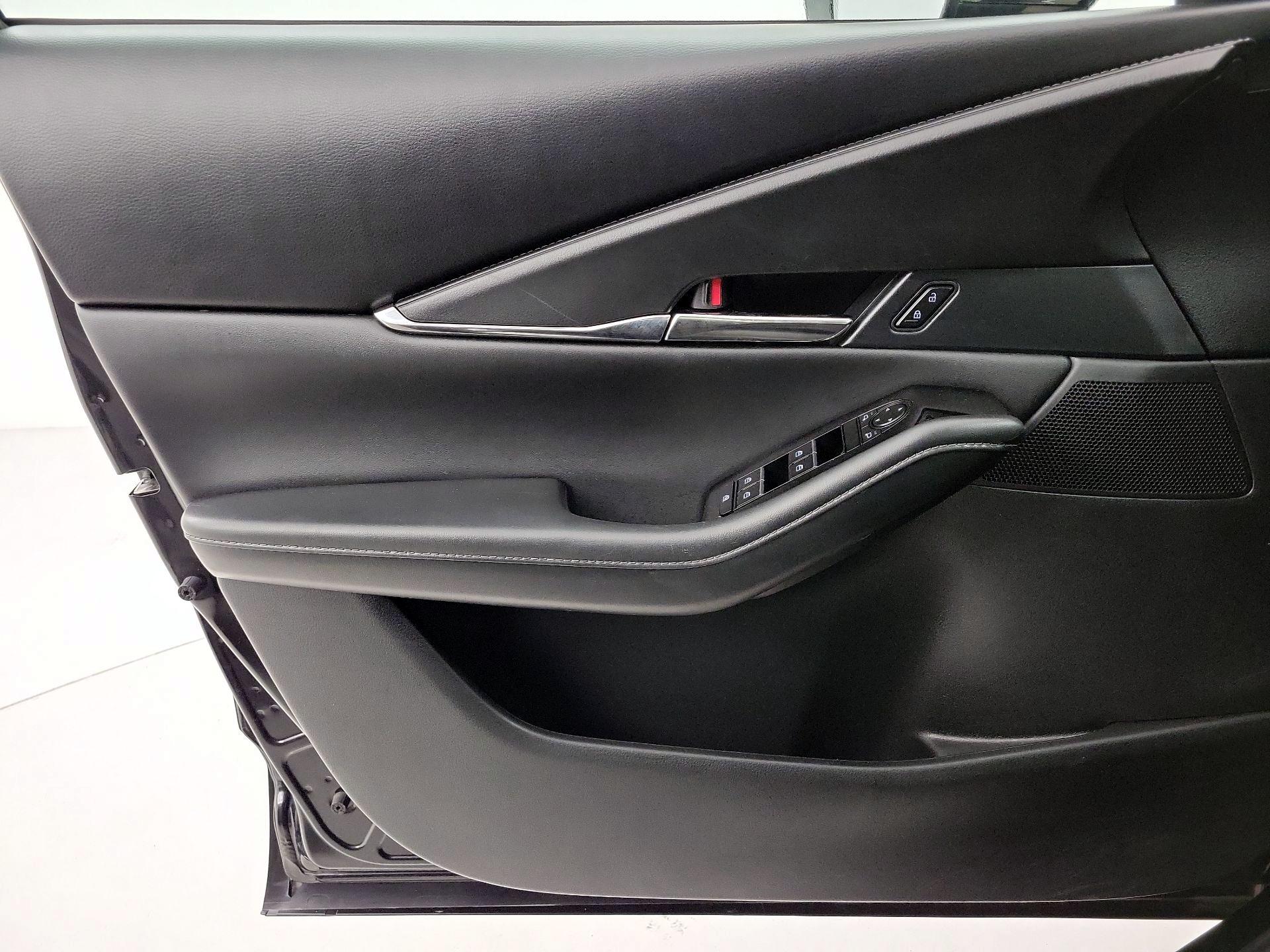 Thumbnail: 2025 Mazda CX-30 - 12