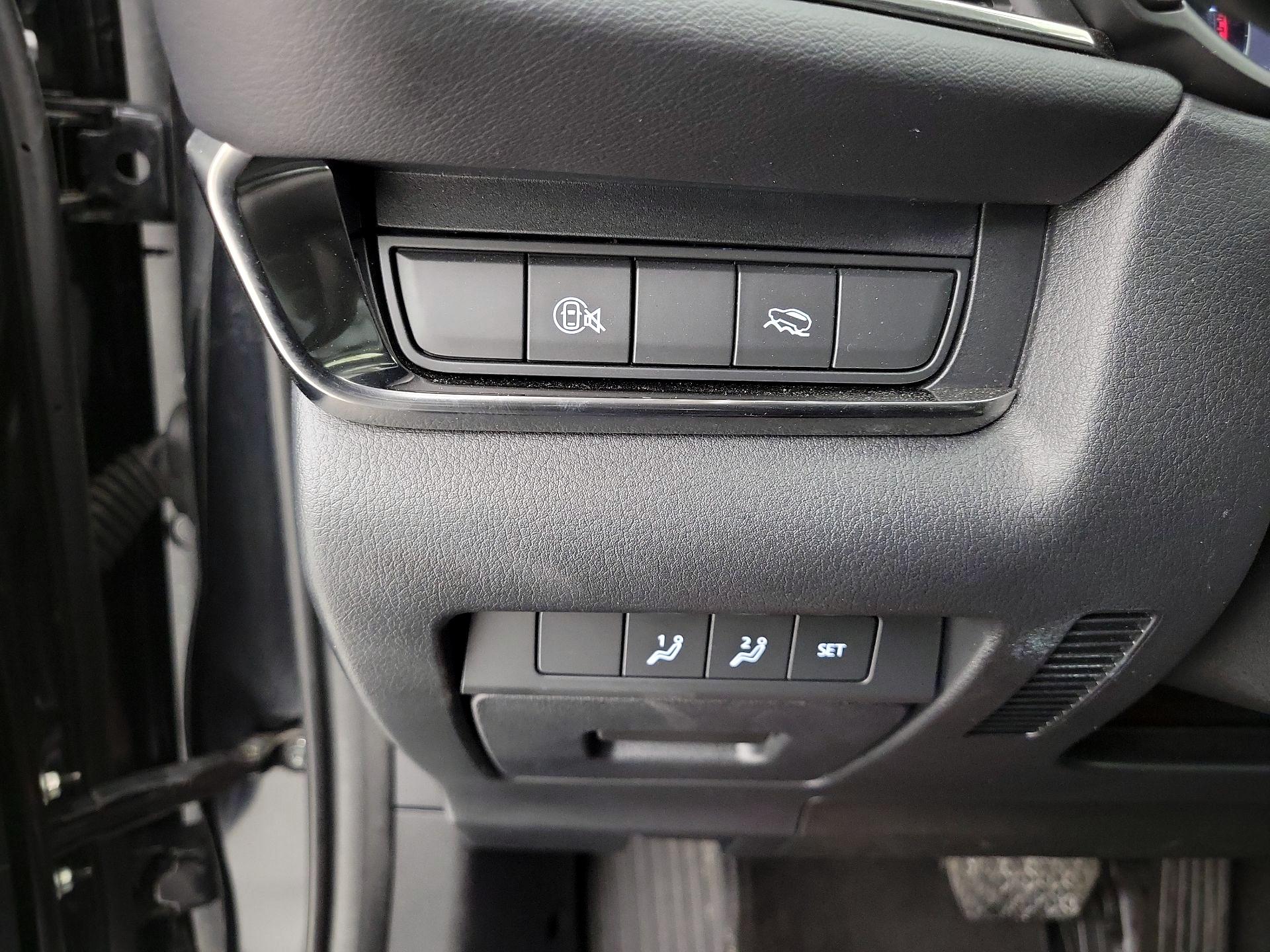 Thumbnail: 2025 Mazda CX-30 - 13