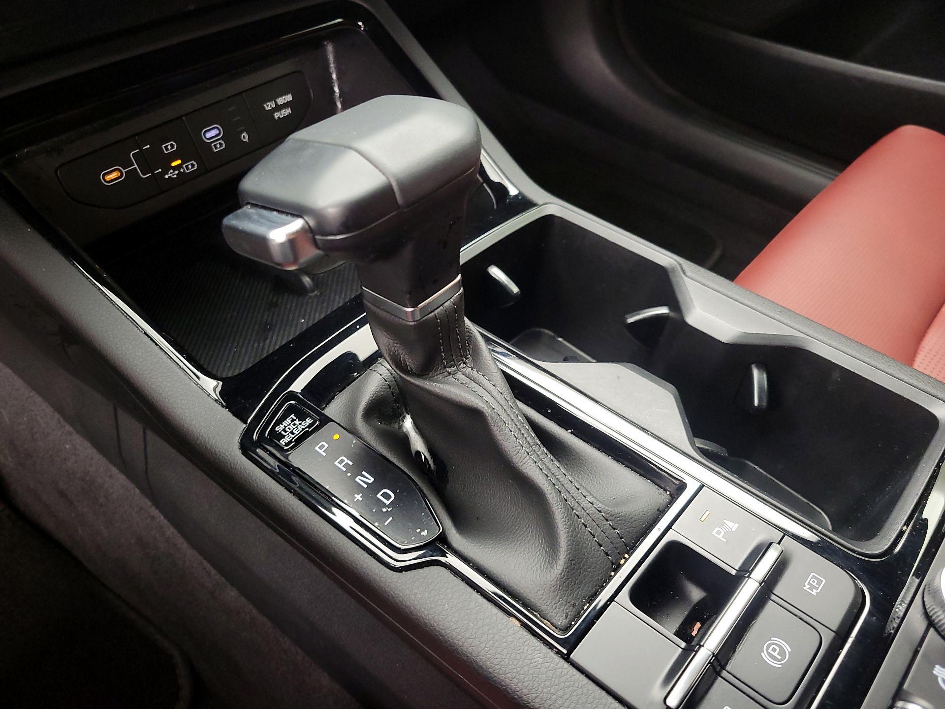 Thumbnail: 2025 Kia K5 - 18