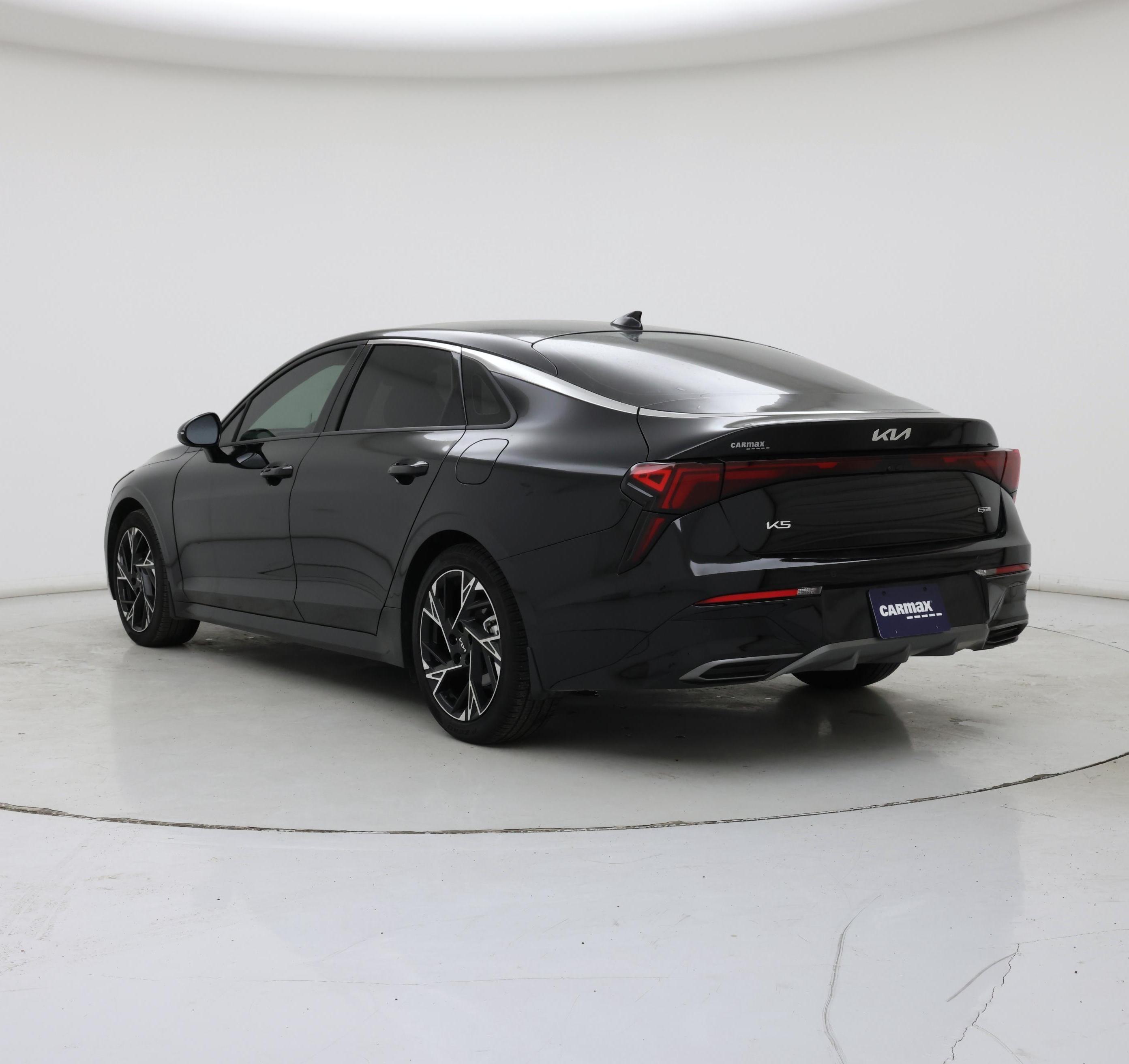 Thumbnail: 2025 Kia K5 - 2