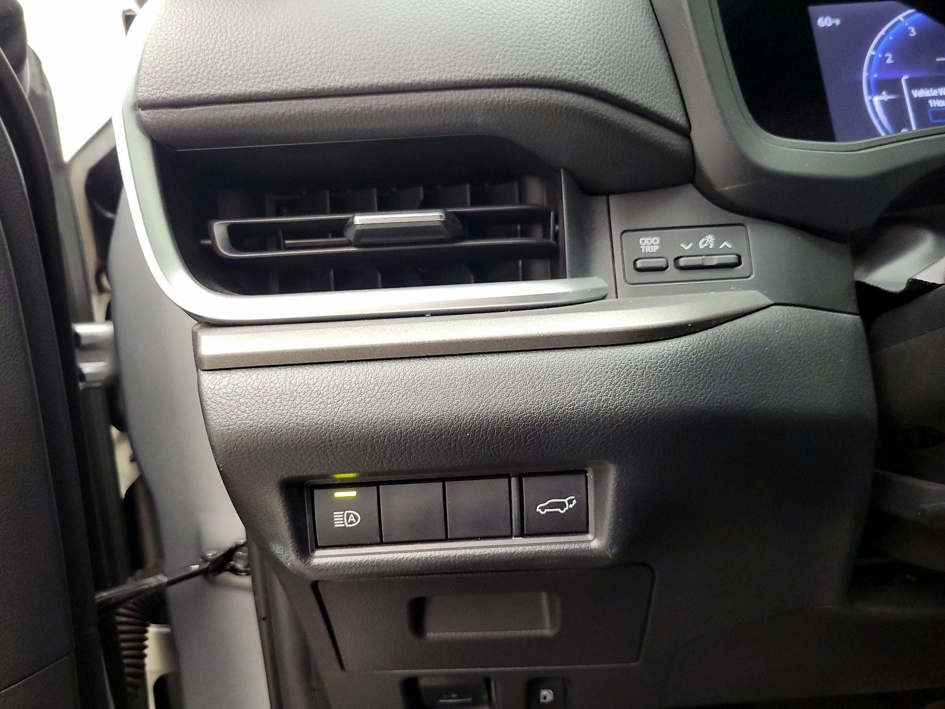 Thumbnail: 2025 Toyota Grand Highlander - 13