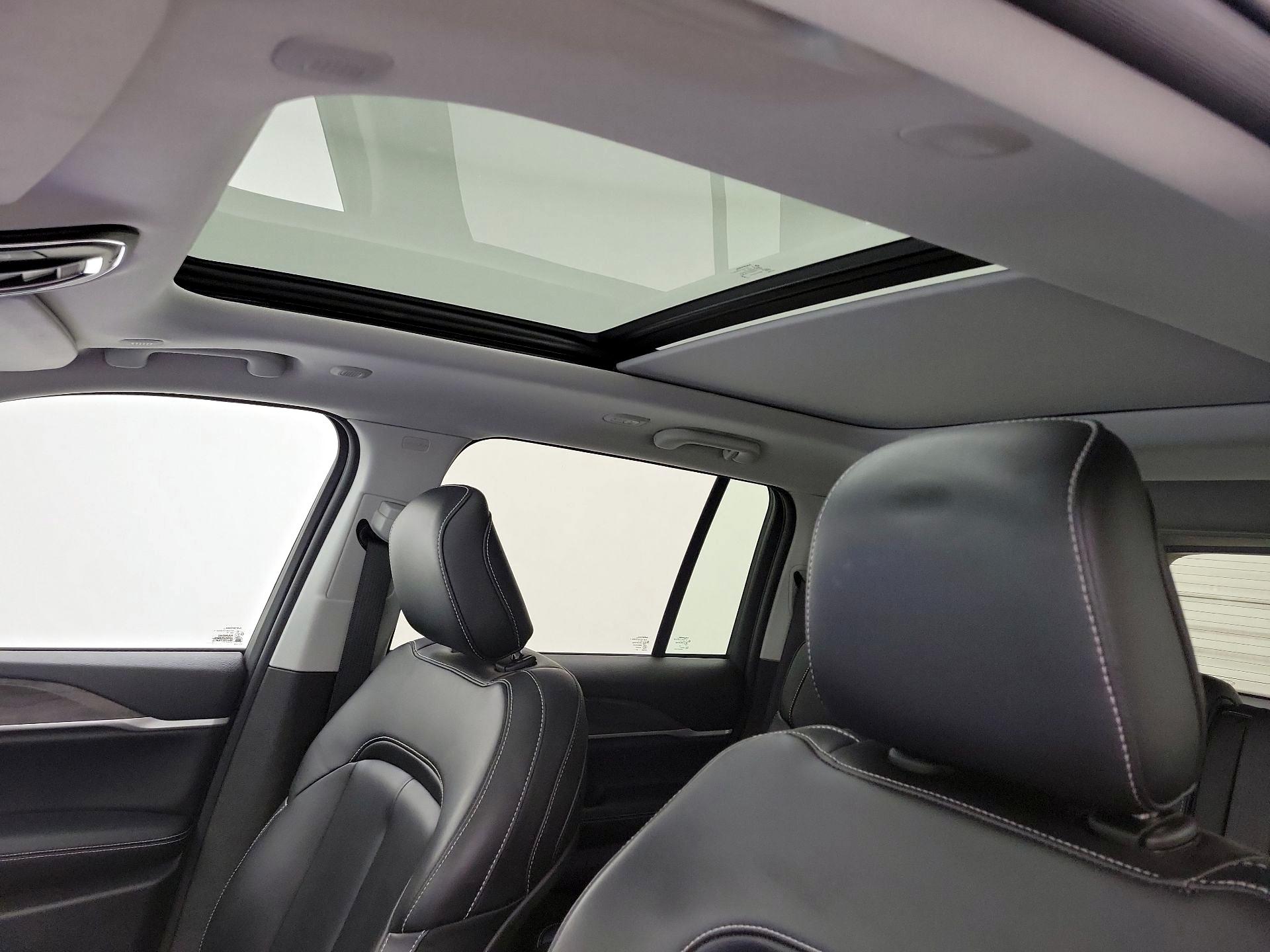 Thumbnail: 2023 Jeep Grand Cherokee - 20