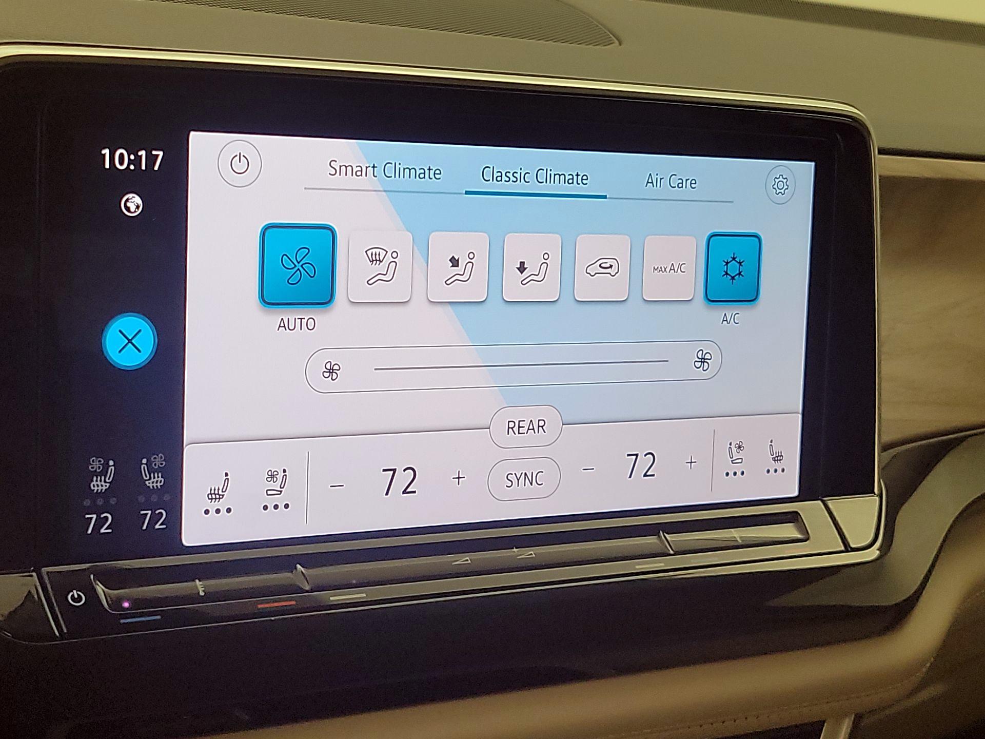 Thumbnail: 2025 Volkswagen Atlas - 16