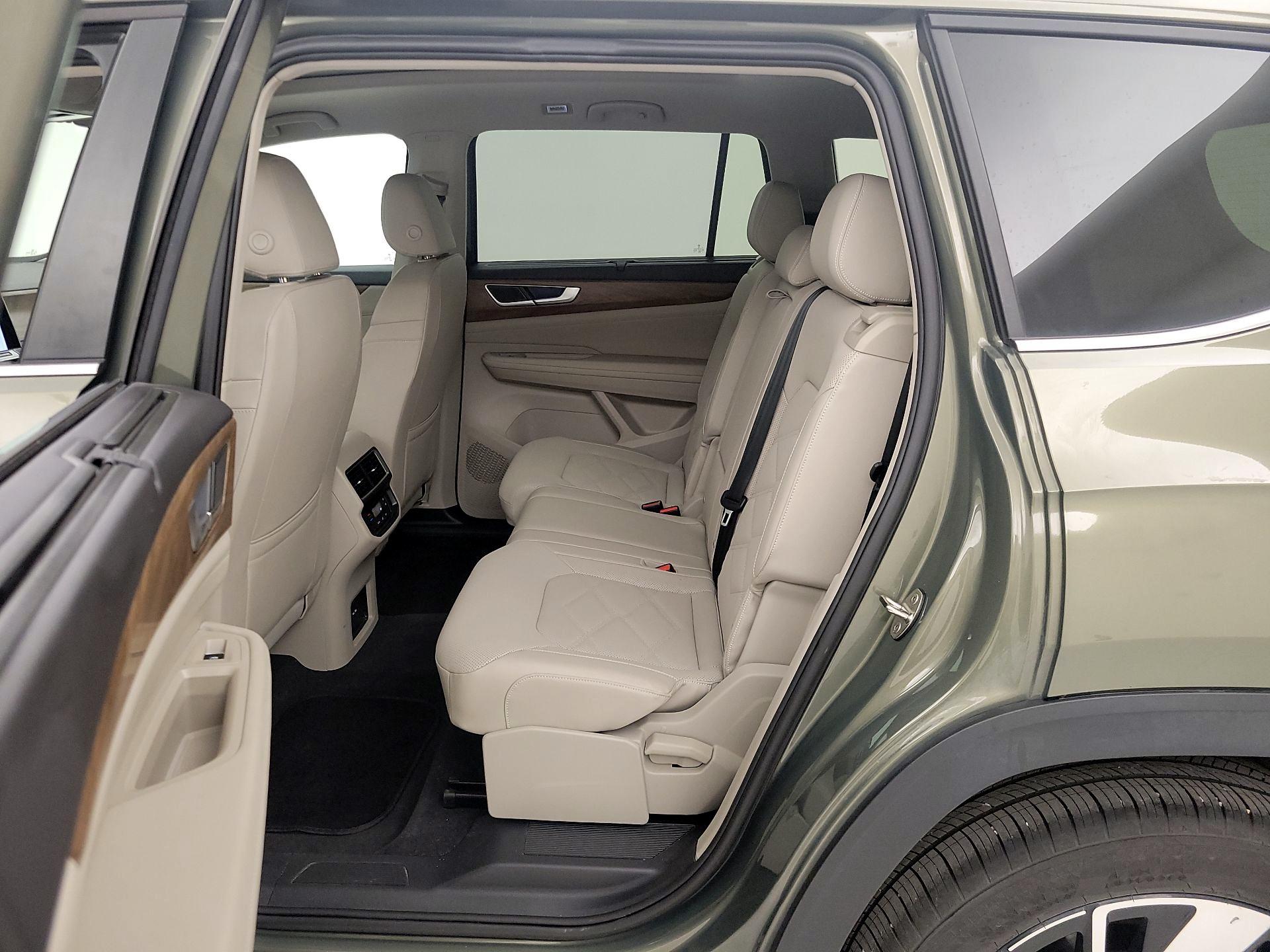 Thumbnail: 2025 Volkswagen Atlas - 20