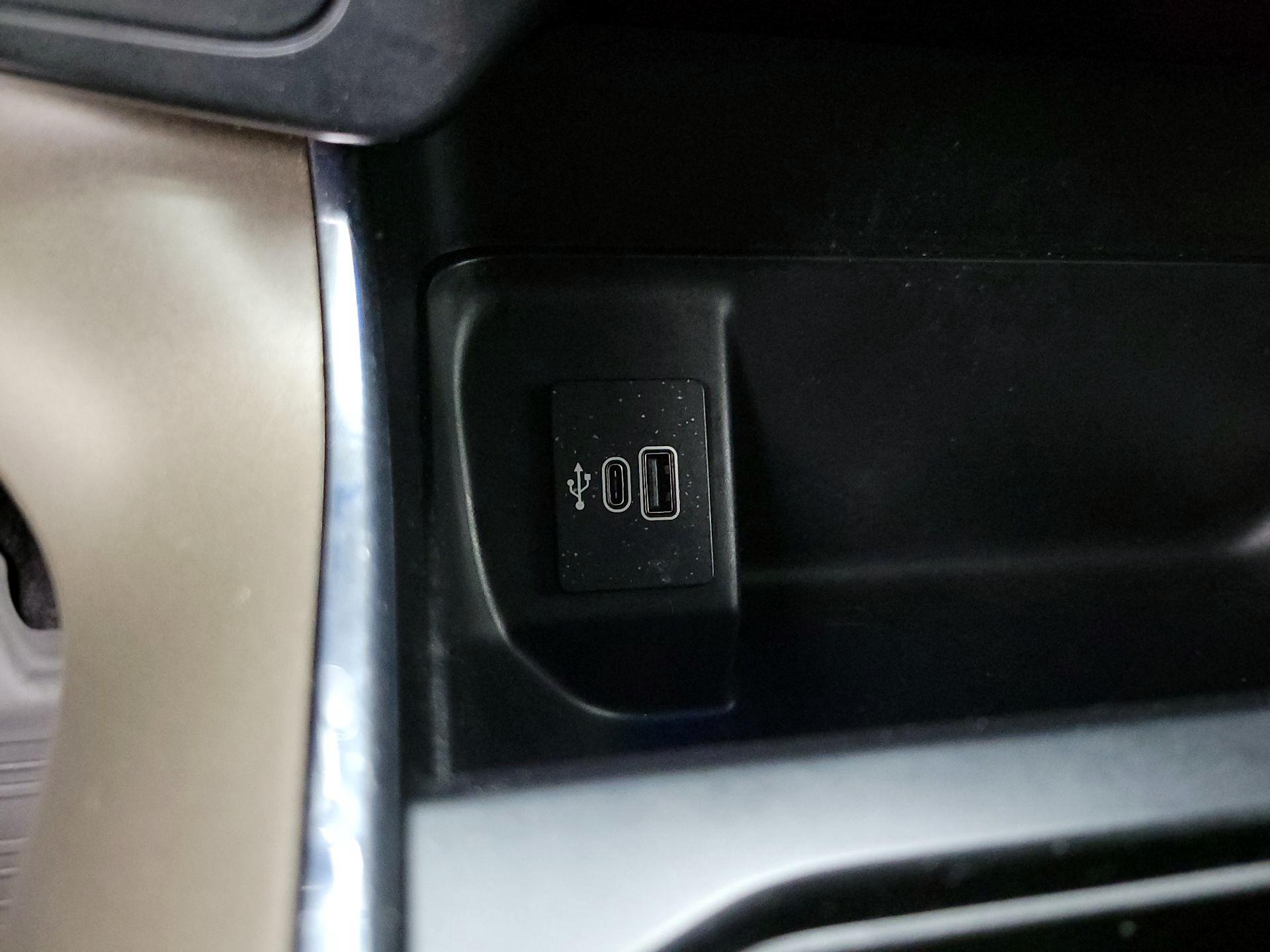 Thumbnail: 2025 Ford F-150 - 18