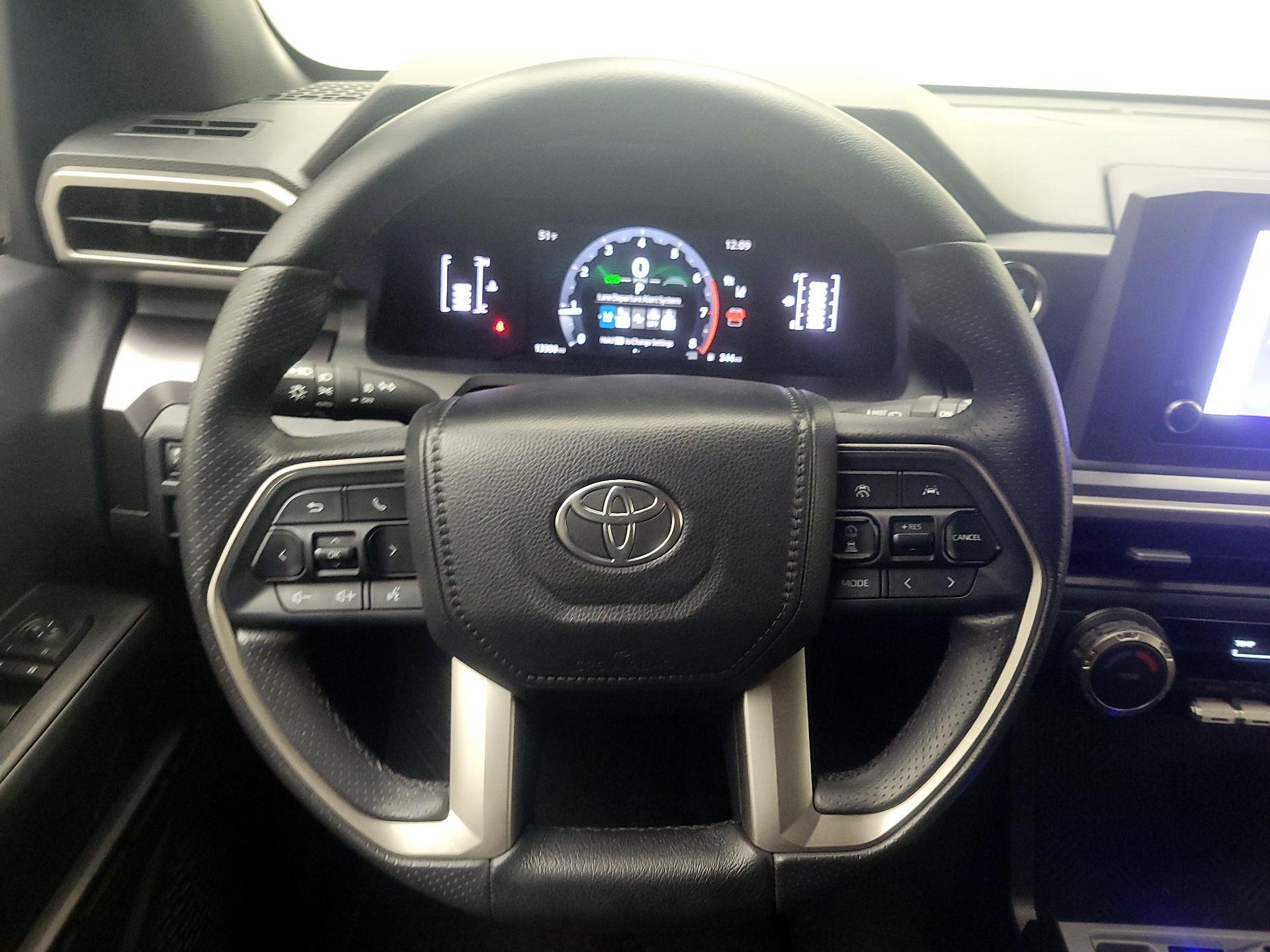 Thumbnail: 2025 Toyota 4Runner - 10