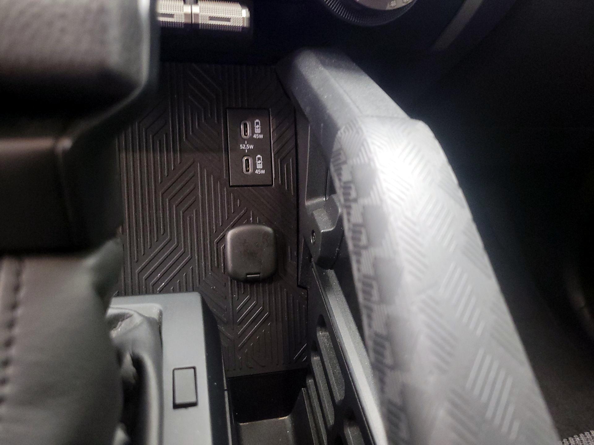 Thumbnail: 2025 Toyota 4Runner - 19