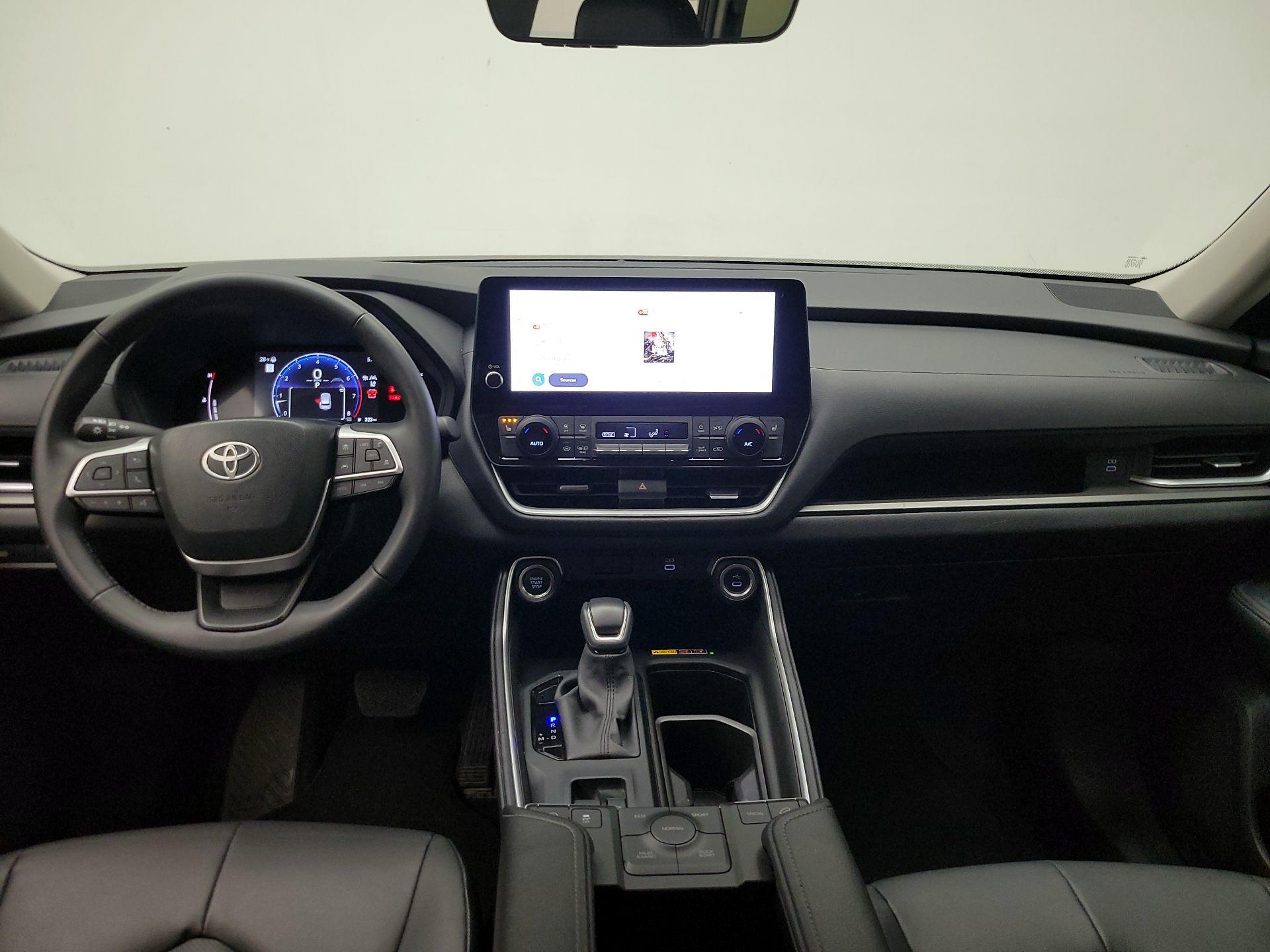 Thumbnail: 2025 Toyota Grand Highlander - 9