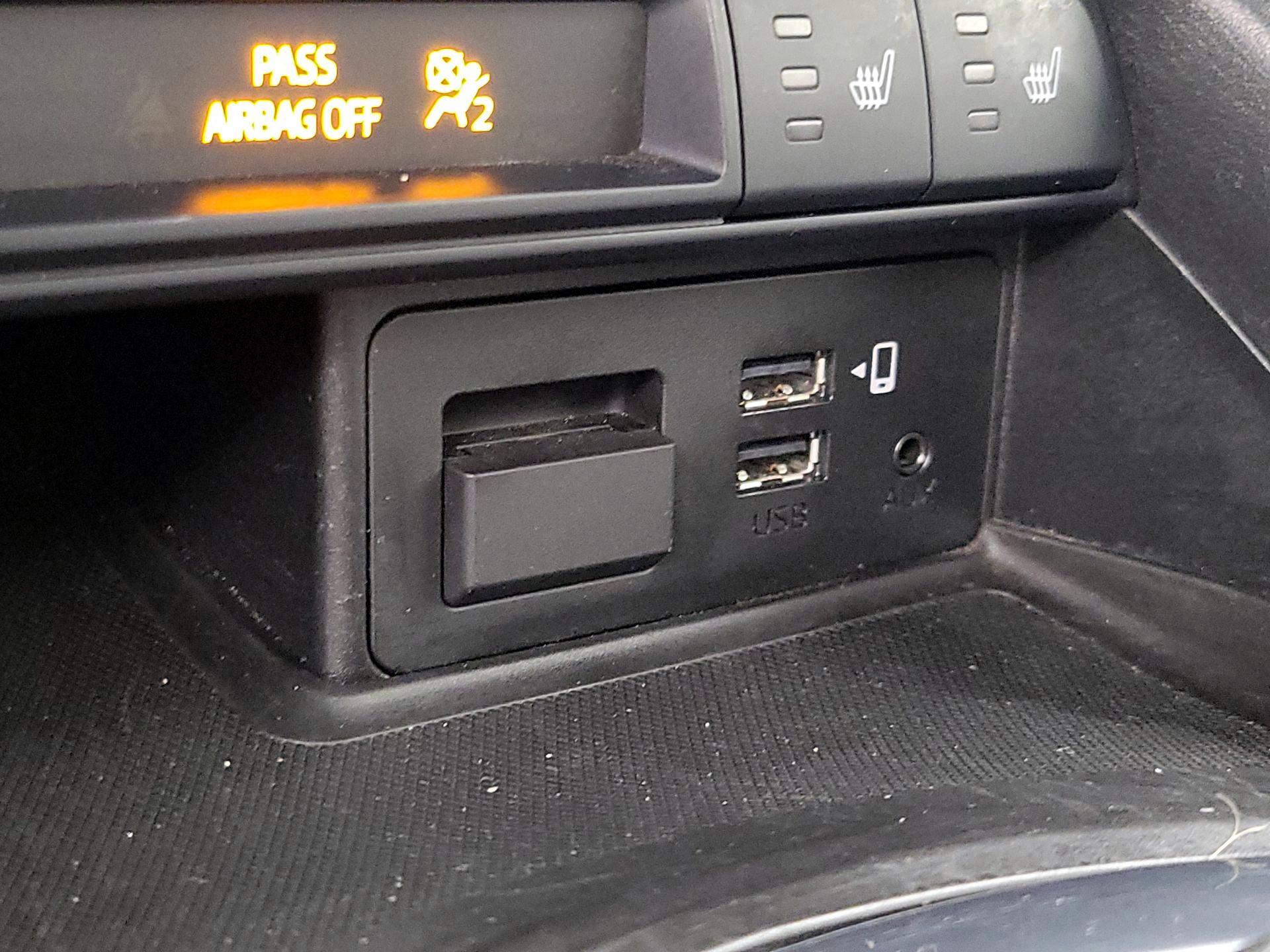 Thumbnail: 2021 Mazda MX-5 Miata - 19