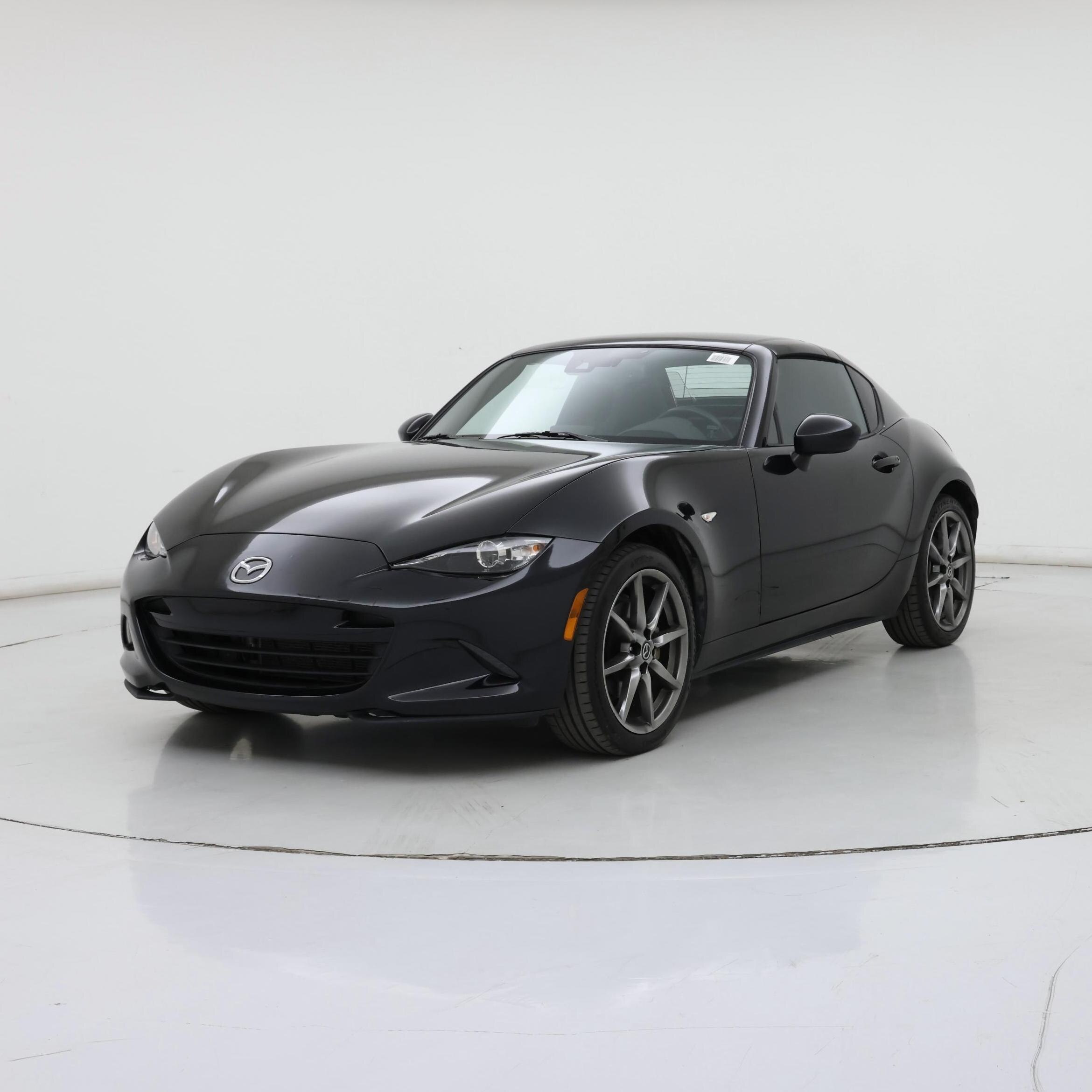 Thumbnail: 2021 Mazda MX-5 Miata - 4