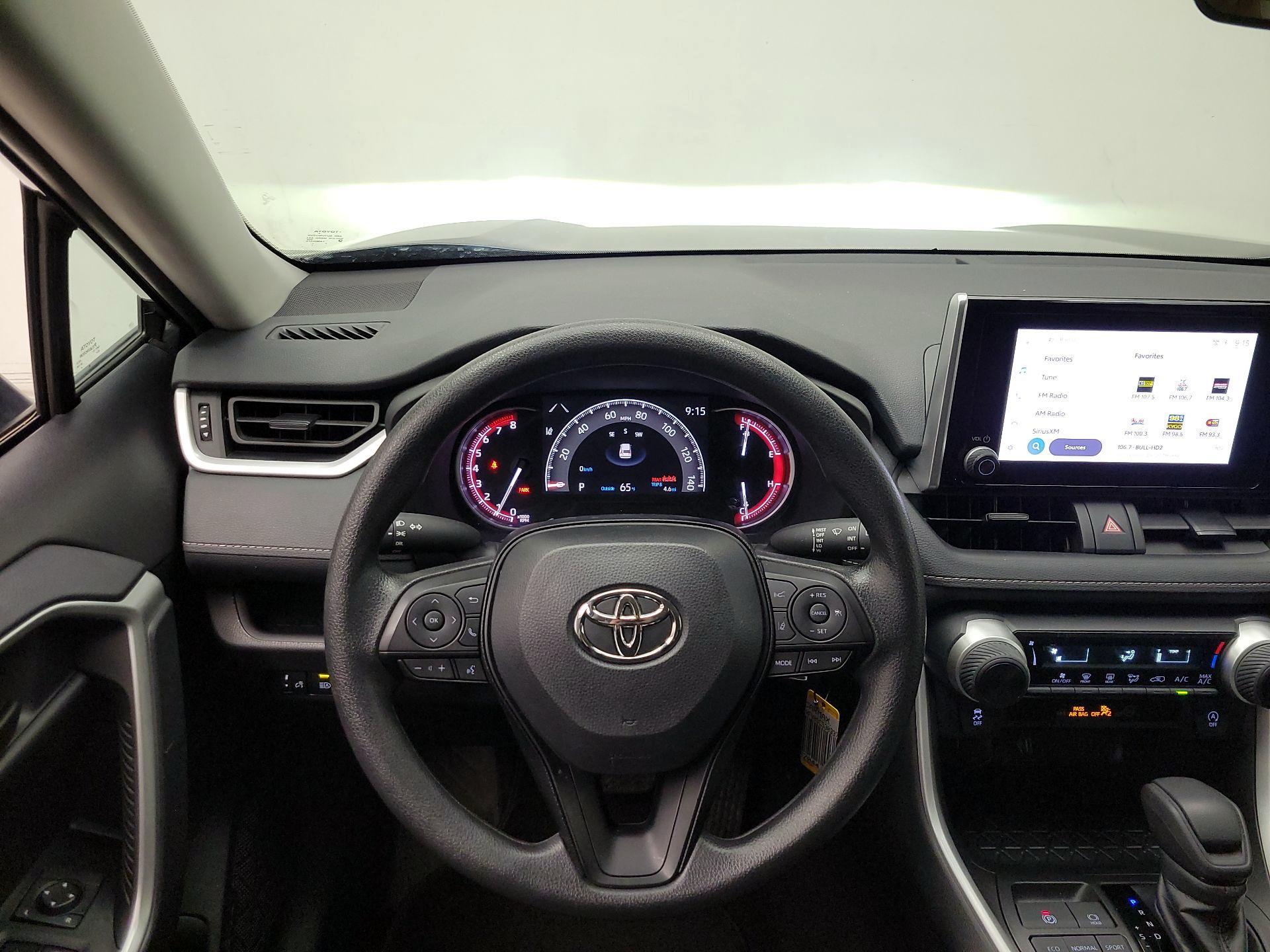 Thumbnail: 2025 Toyota RAV4 - 10