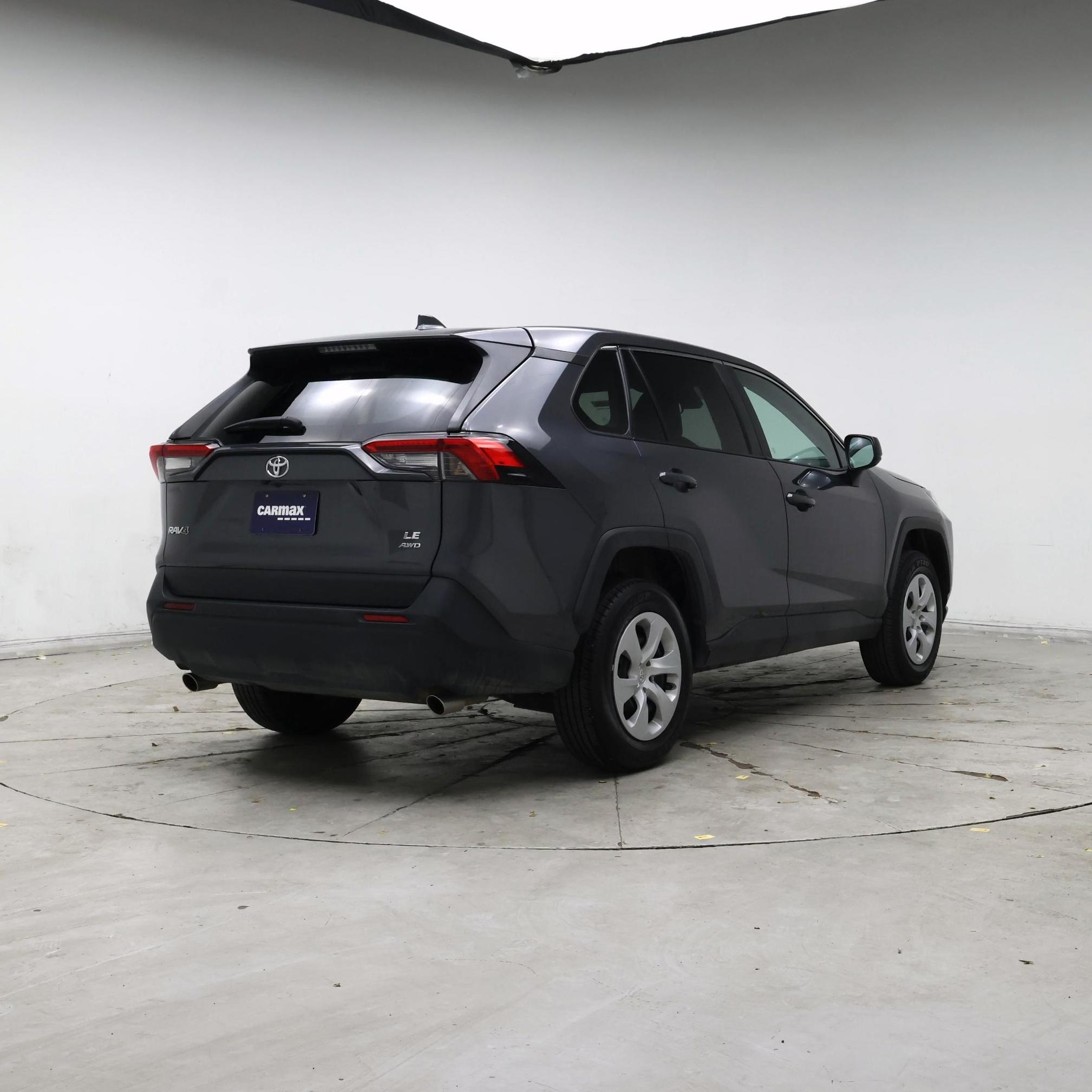 Thumbnail: 2025 Toyota RAV4 - 8