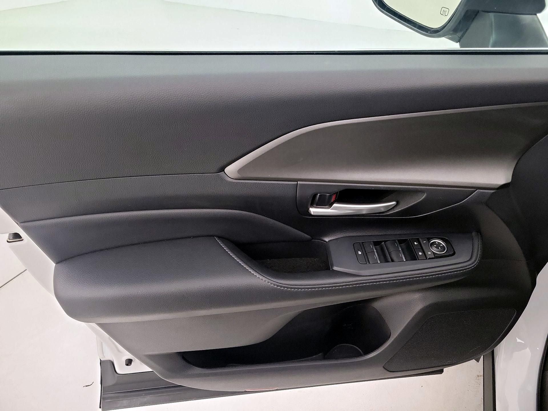 Thumbnail: 2025 Toyota Grand Highlander - 12