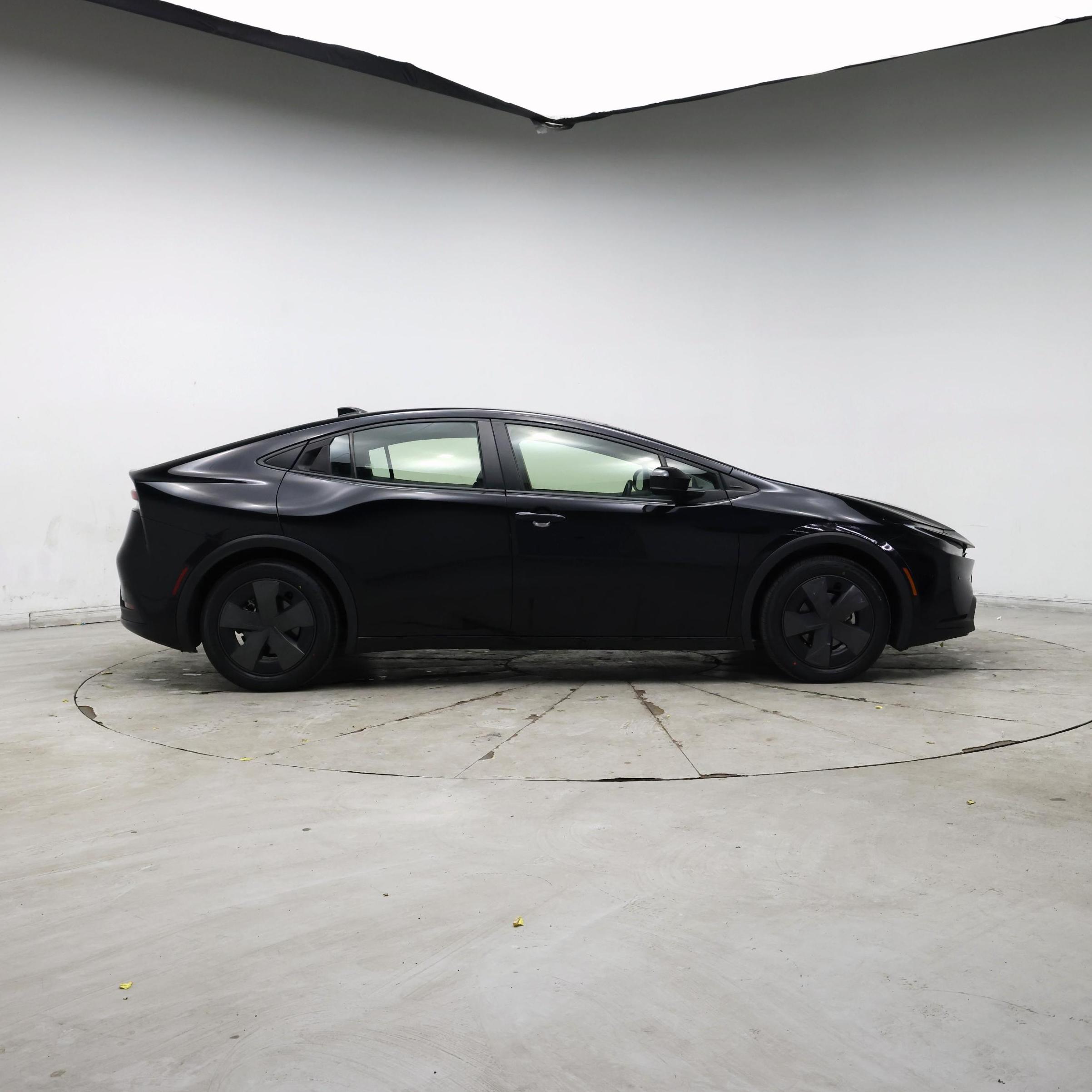 Thumbnail: 2024 Toyota Prius - 7