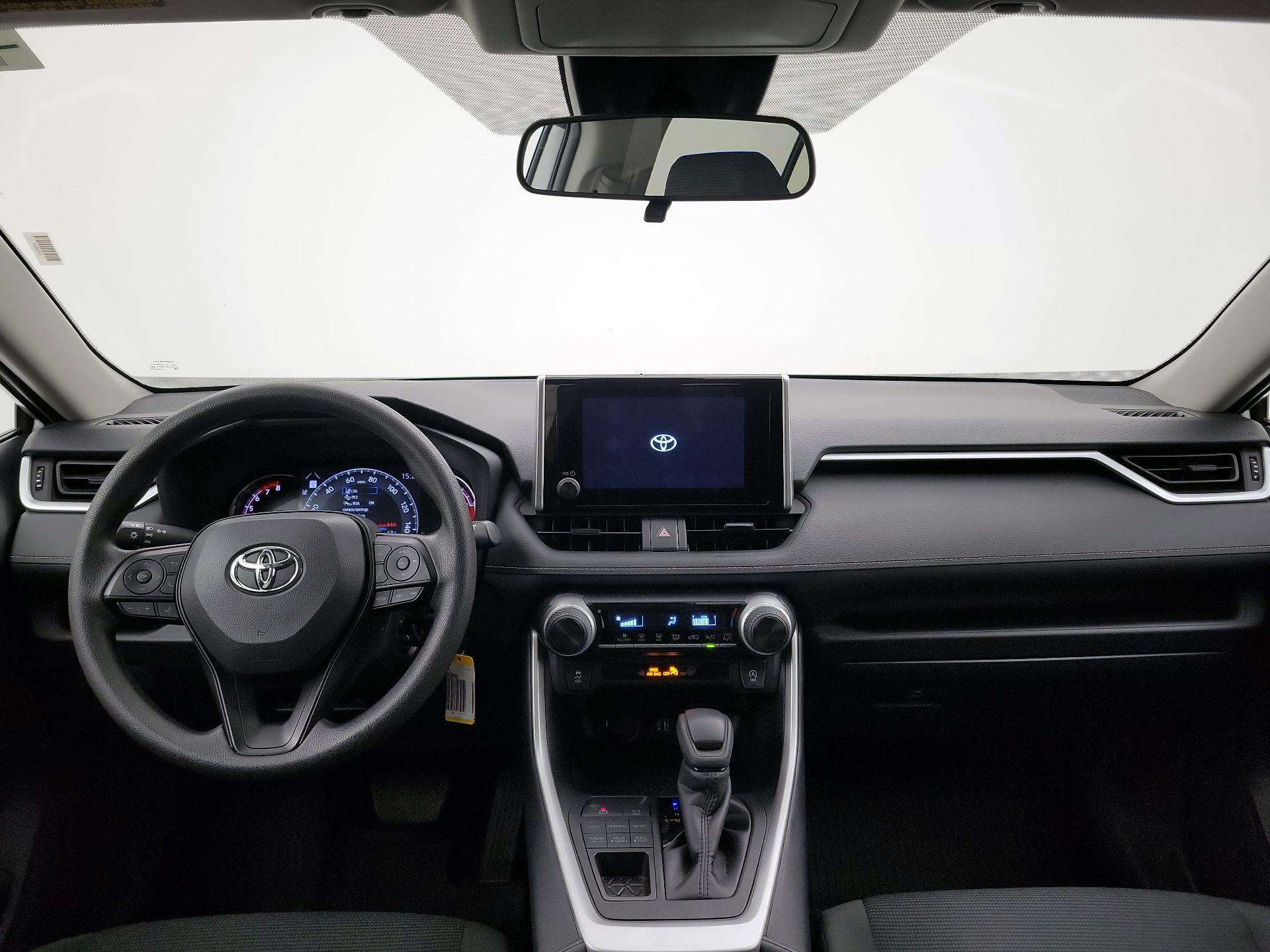 Thumbnail: 2025 Toyota RAV4 - 9