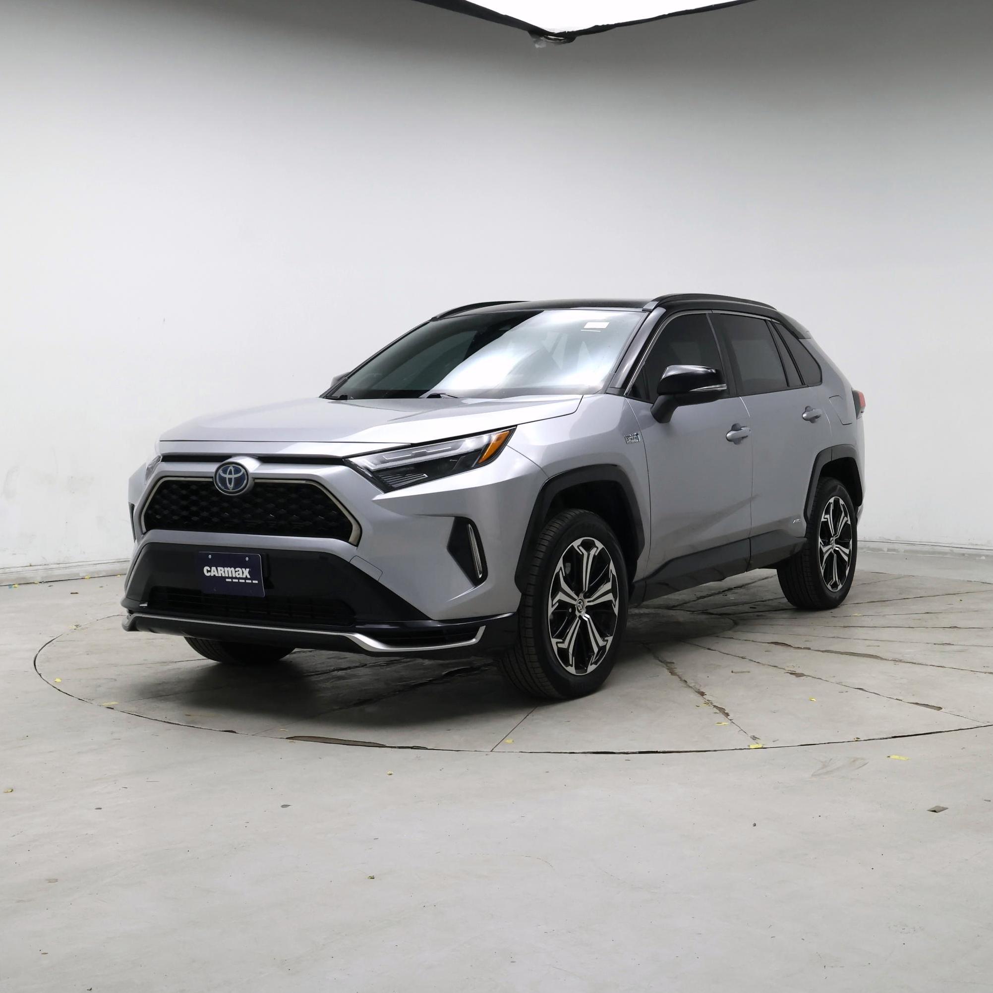 Thumbnail: 2023 Toyota RAV4 - 4