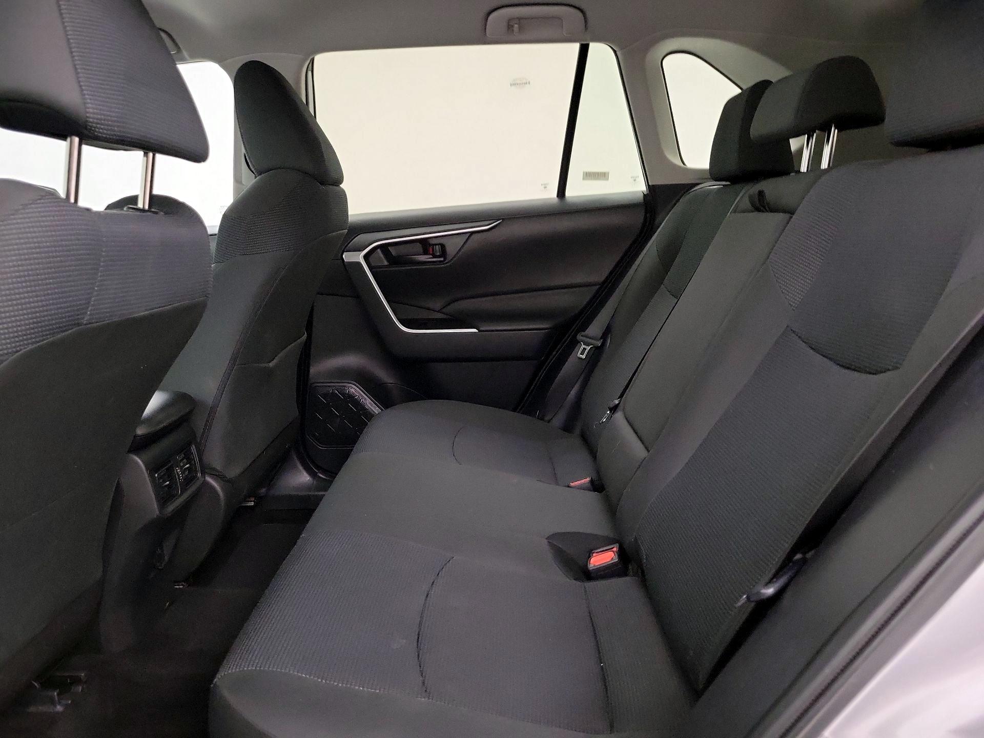 Thumbnail: 2024 Toyota RAV4 - 17