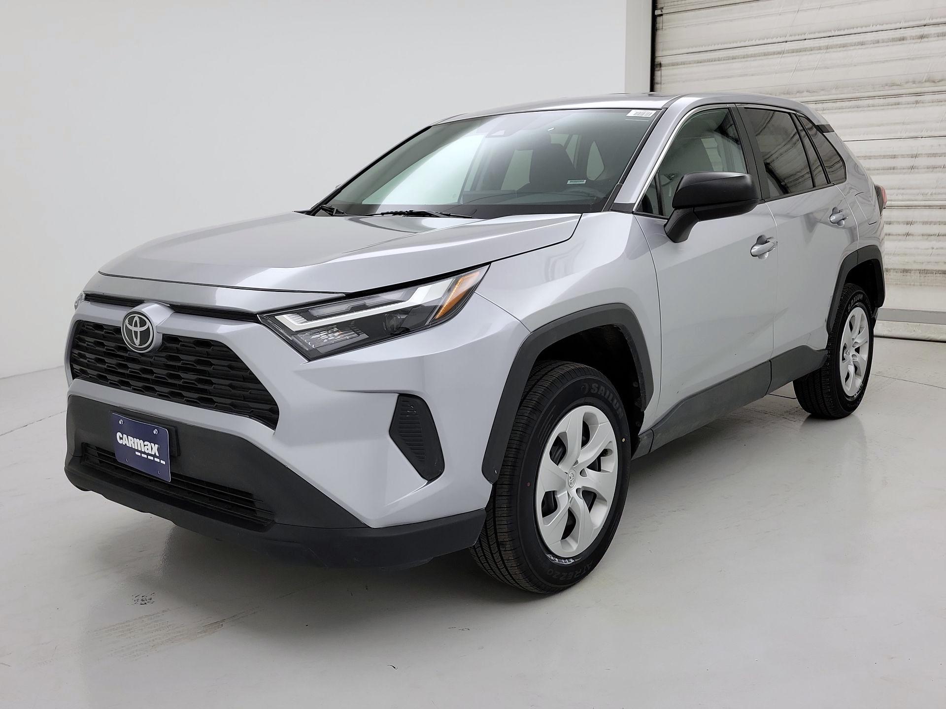 Thumbnail: 2024 Toyota RAV4 - 3