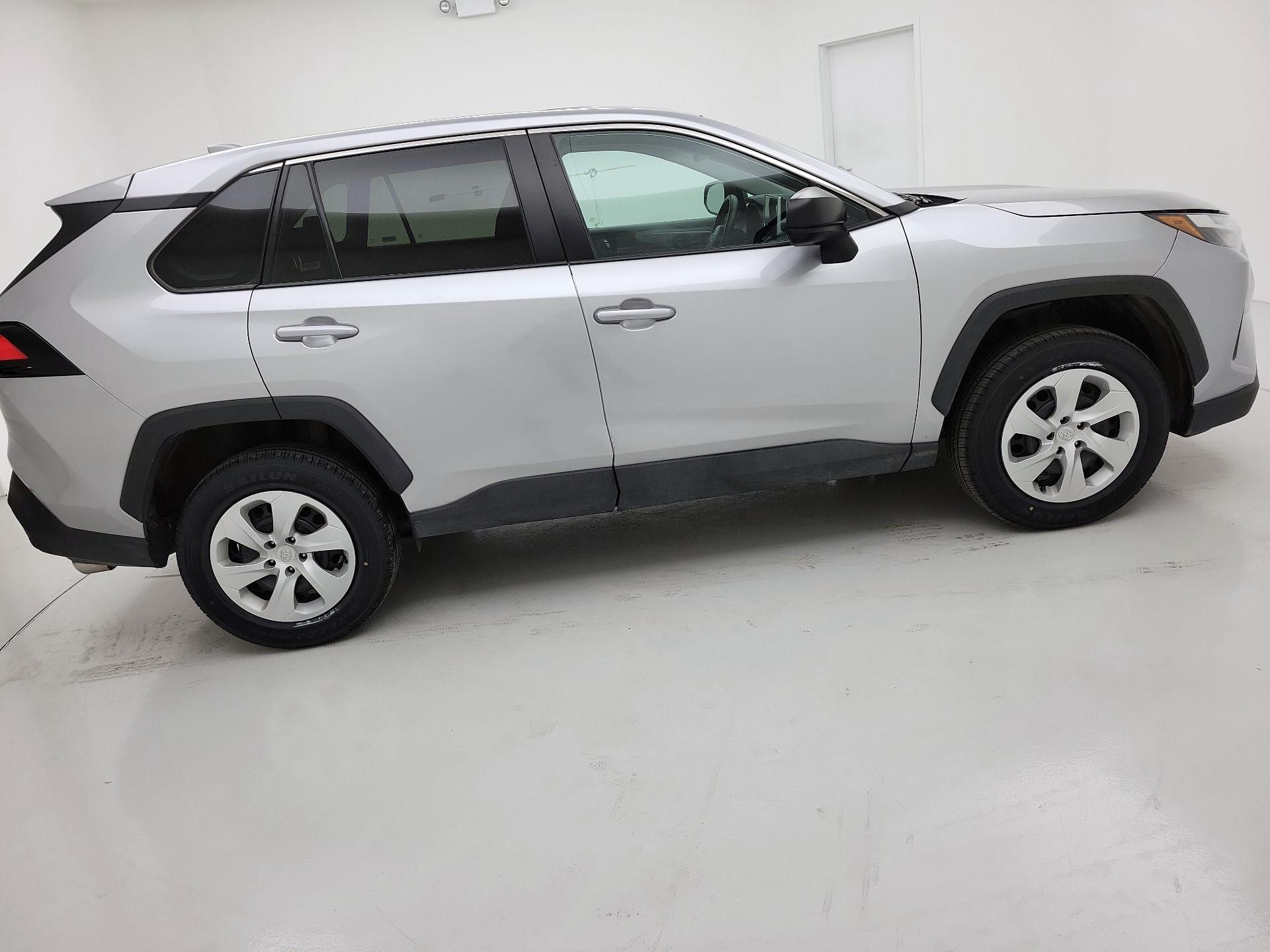 Thumbnail: 2024 Toyota RAV4 - 4