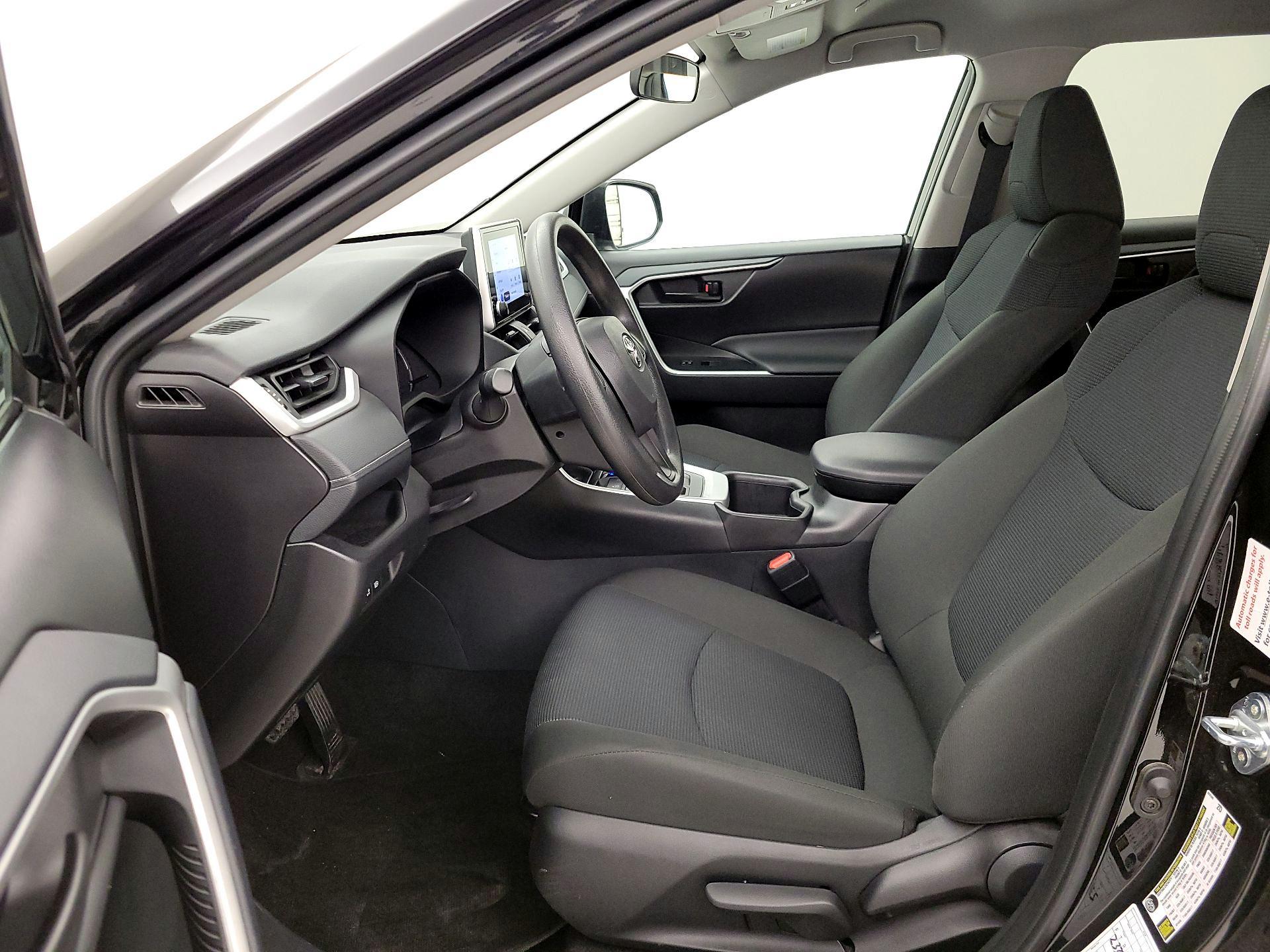 Thumbnail: 2025 Toyota RAV4 - 11