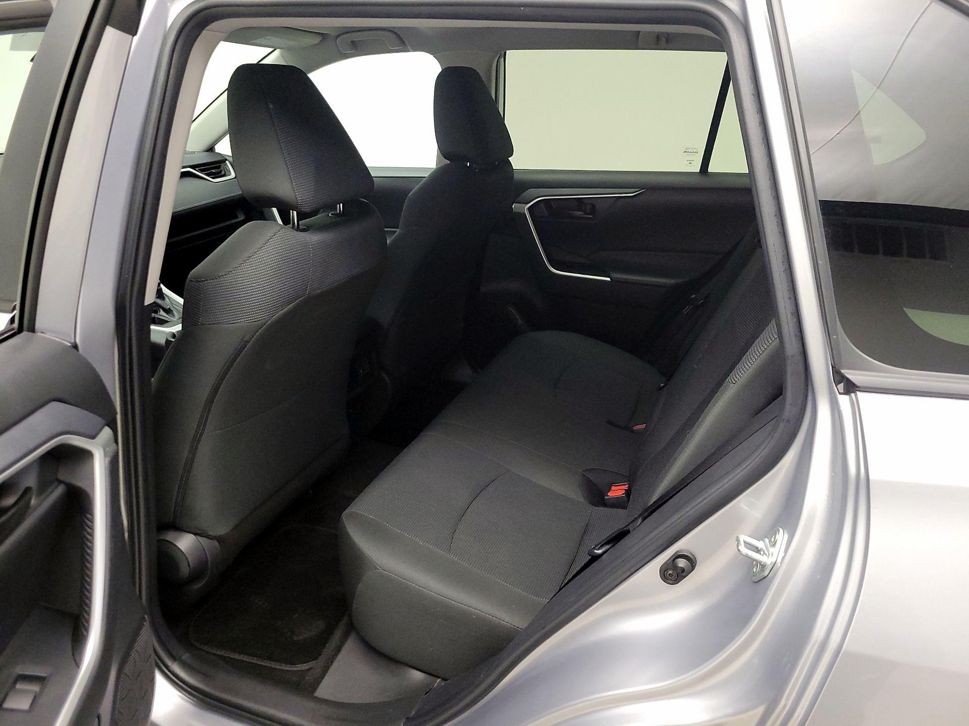 Thumbnail: 2024 Toyota RAV4 - 20