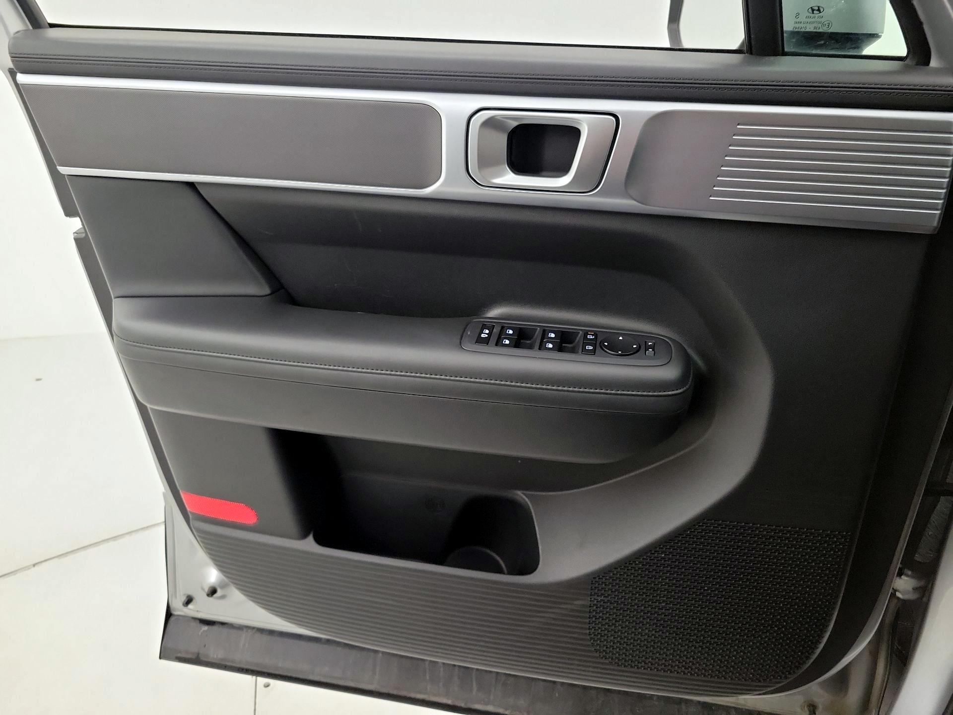 Thumbnail: 2024 Hyundai Santa Fe - 12