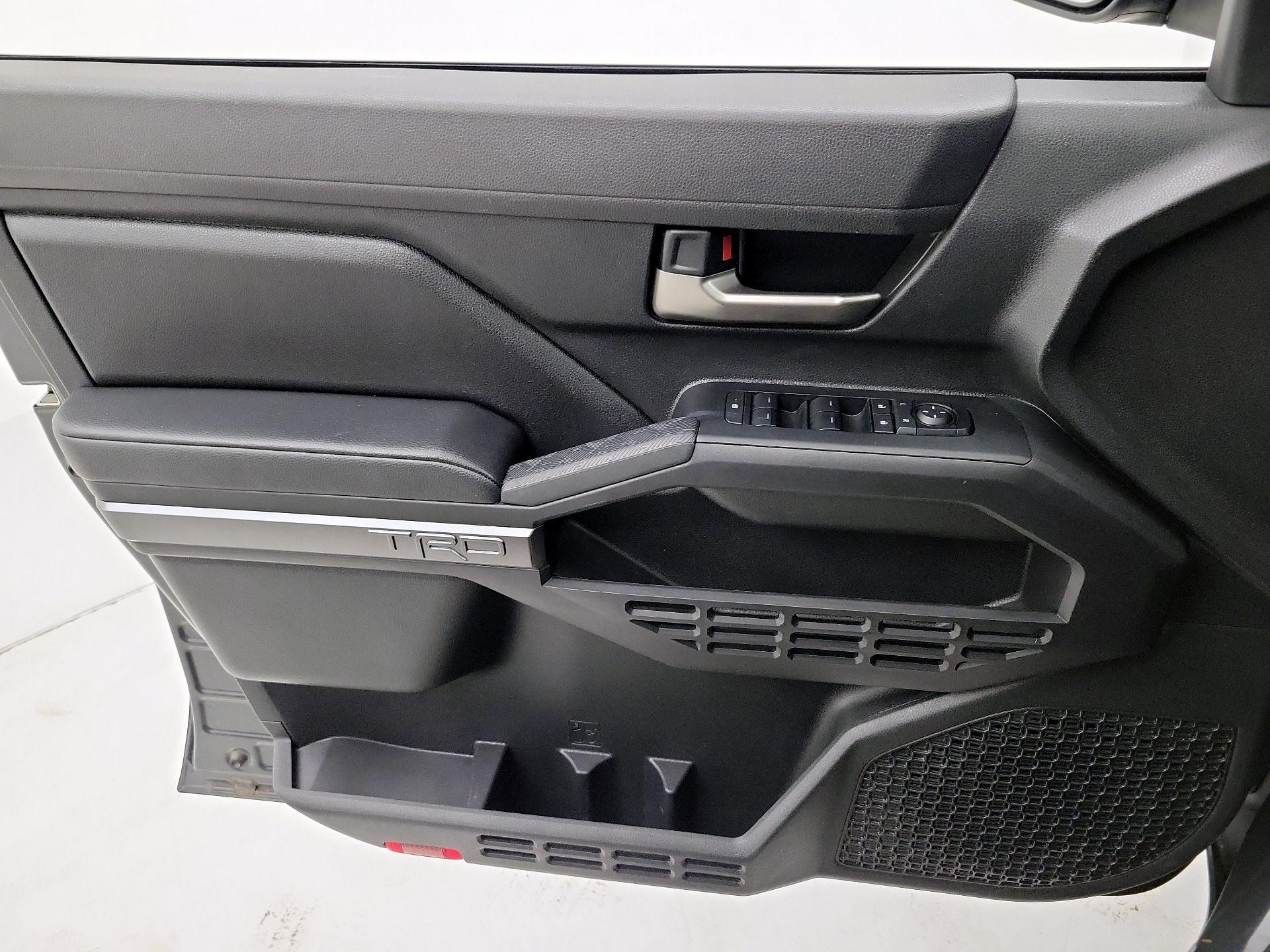 Thumbnail: 2025 Toyota Tacoma - 12