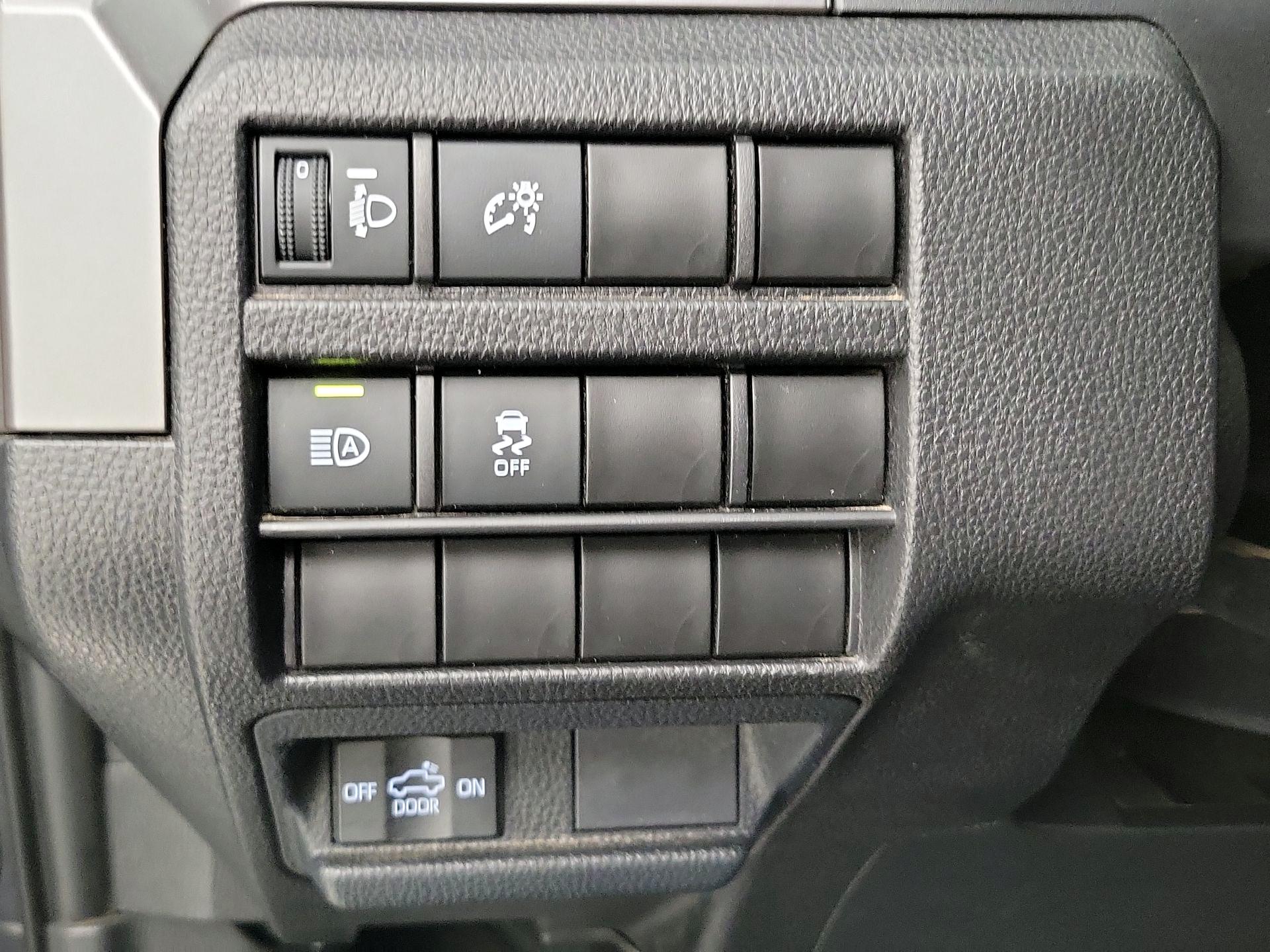 Thumbnail: 2025 Toyota Tacoma - 13