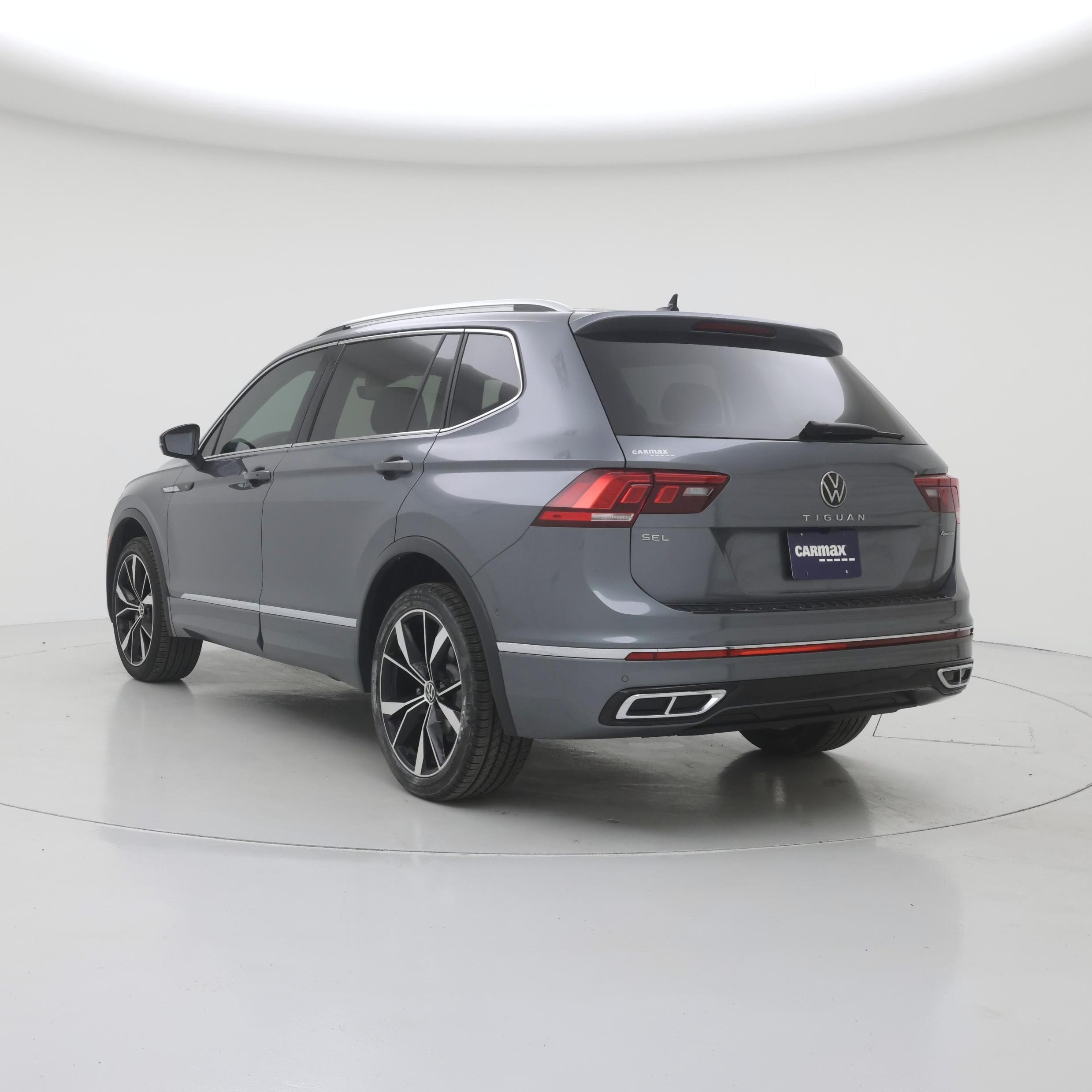 Thumbnail: 2023 Volkswagen Tiguan - 2