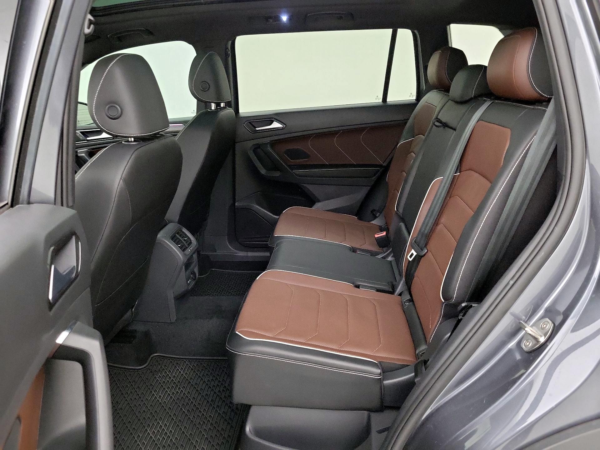 Thumbnail: 2023 Volkswagen Tiguan - 20