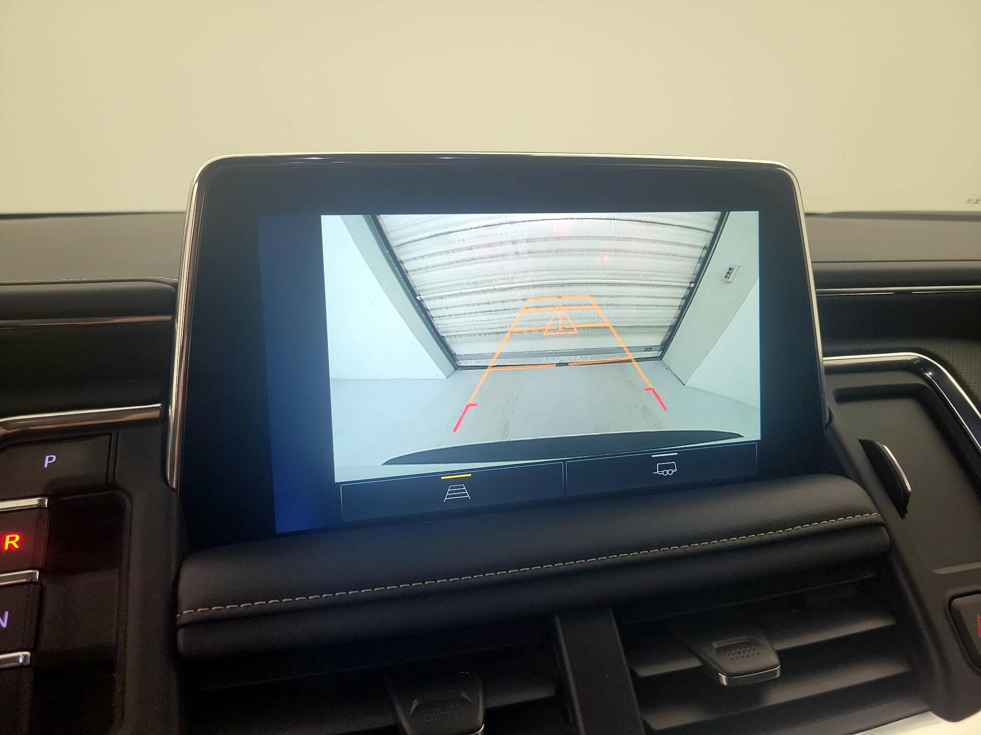 Thumbnail: 2023 Chevrolet Suburban - 14