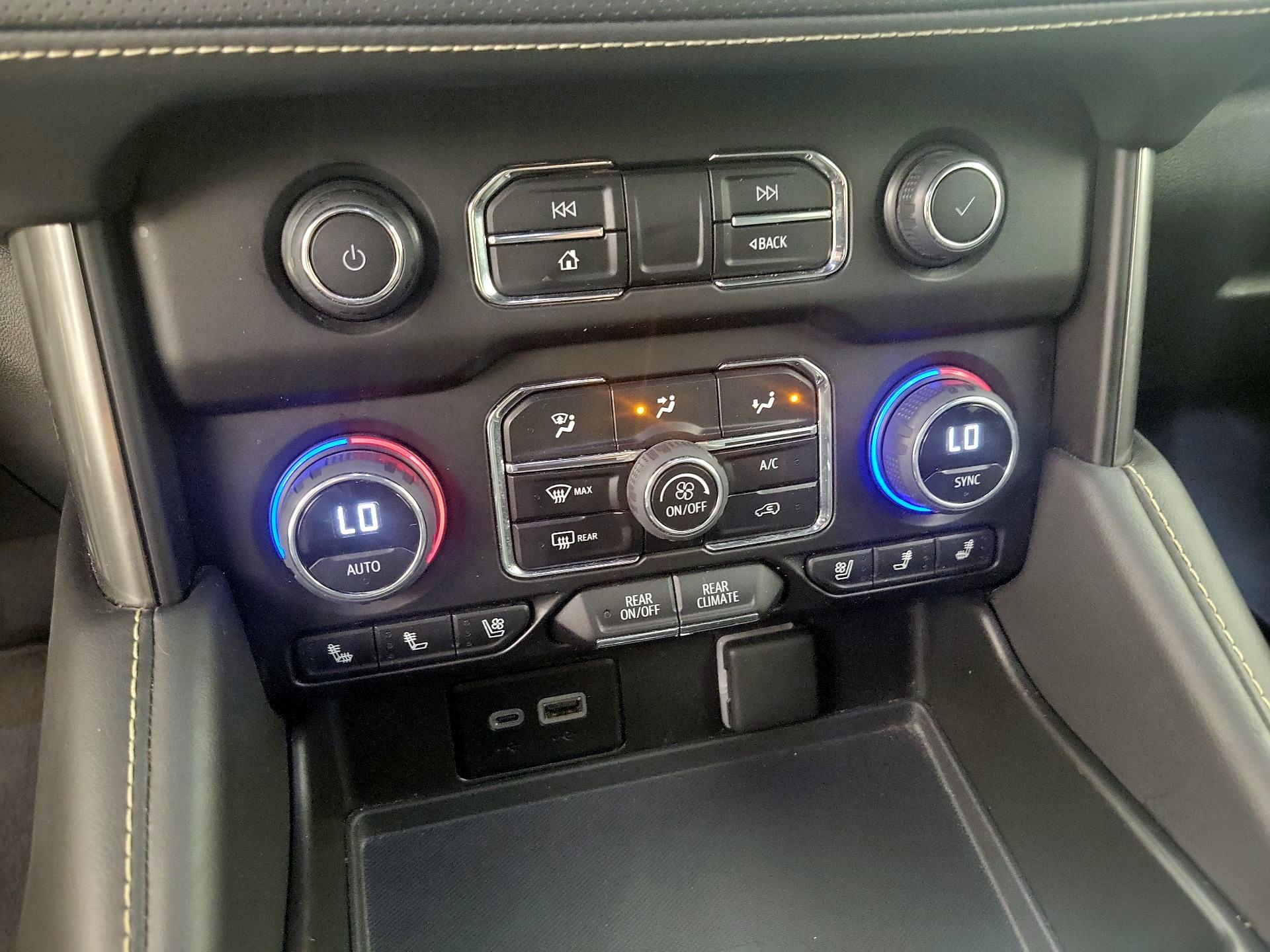 Thumbnail: 2023 Chevrolet Suburban - 16