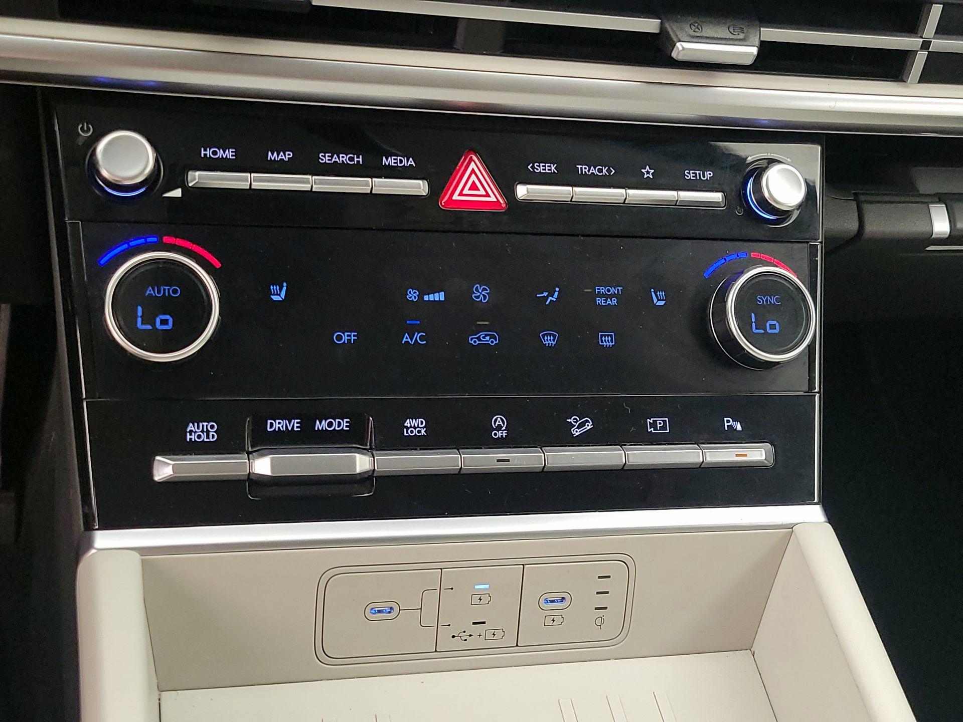 Thumbnail: 2025 Hyundai Santa Fe - 16