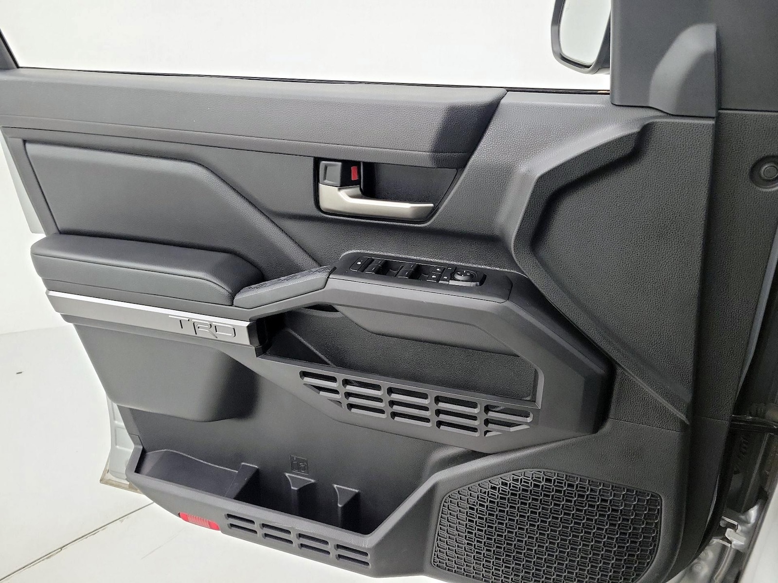 2025 Toyota Tacoma TRD Off Road - Photo 13