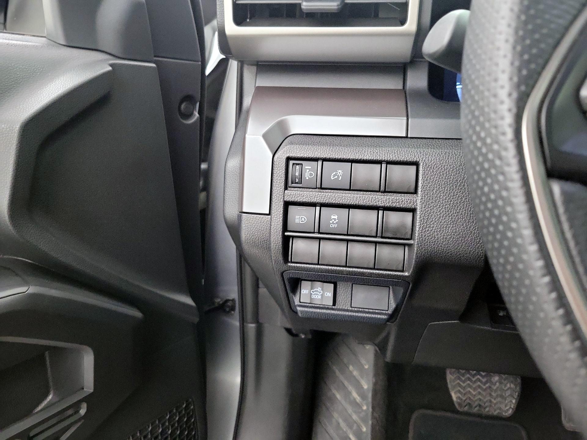 Thumbnail: 2025 Toyota Tacoma - 13