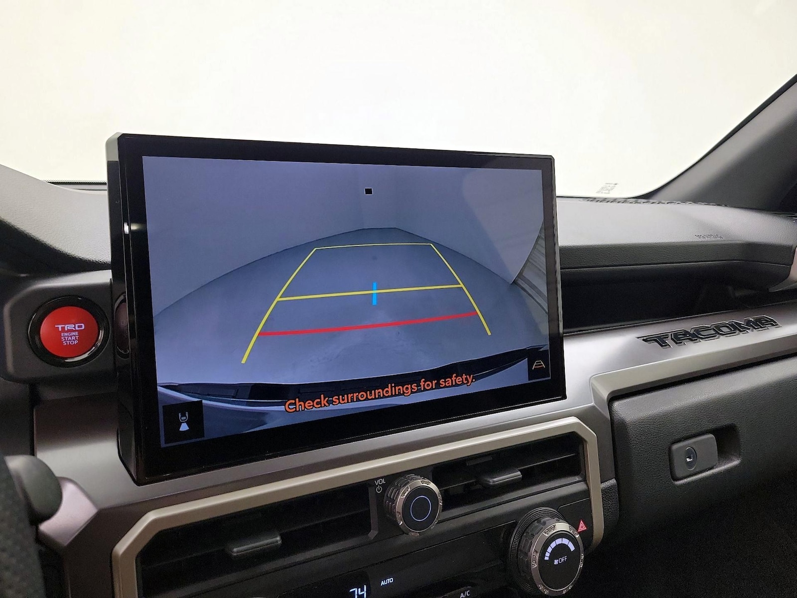 2025 Toyota Tacoma TRD Off Road - Photo 16