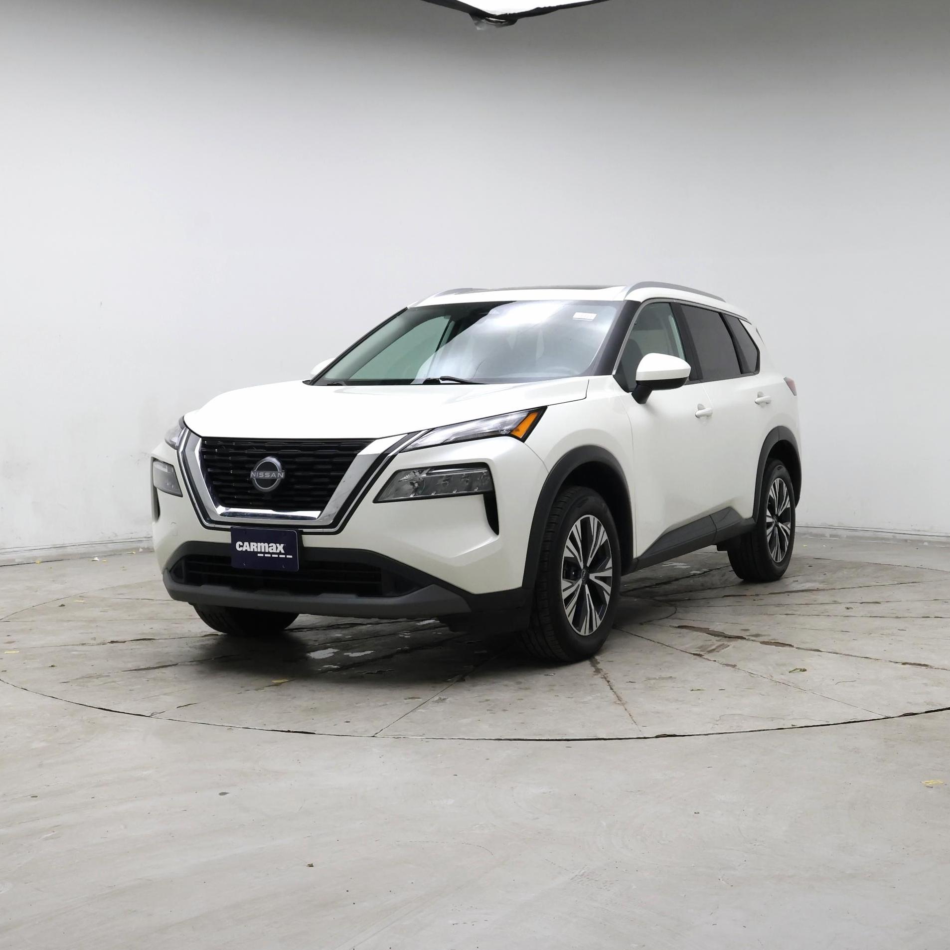 Thumbnail: 2023 Nissan Rogue - 4