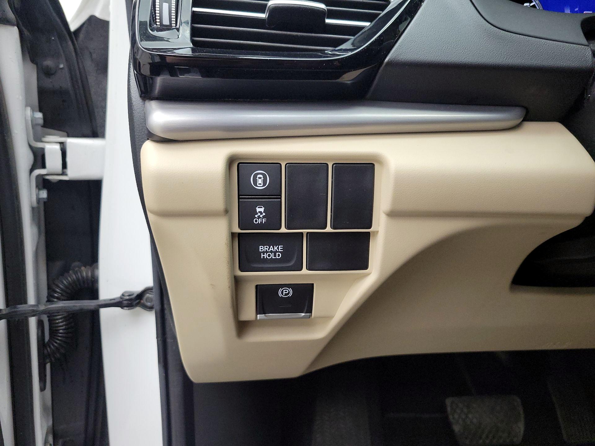 Thumbnail: 2022 Acura RDX - 13