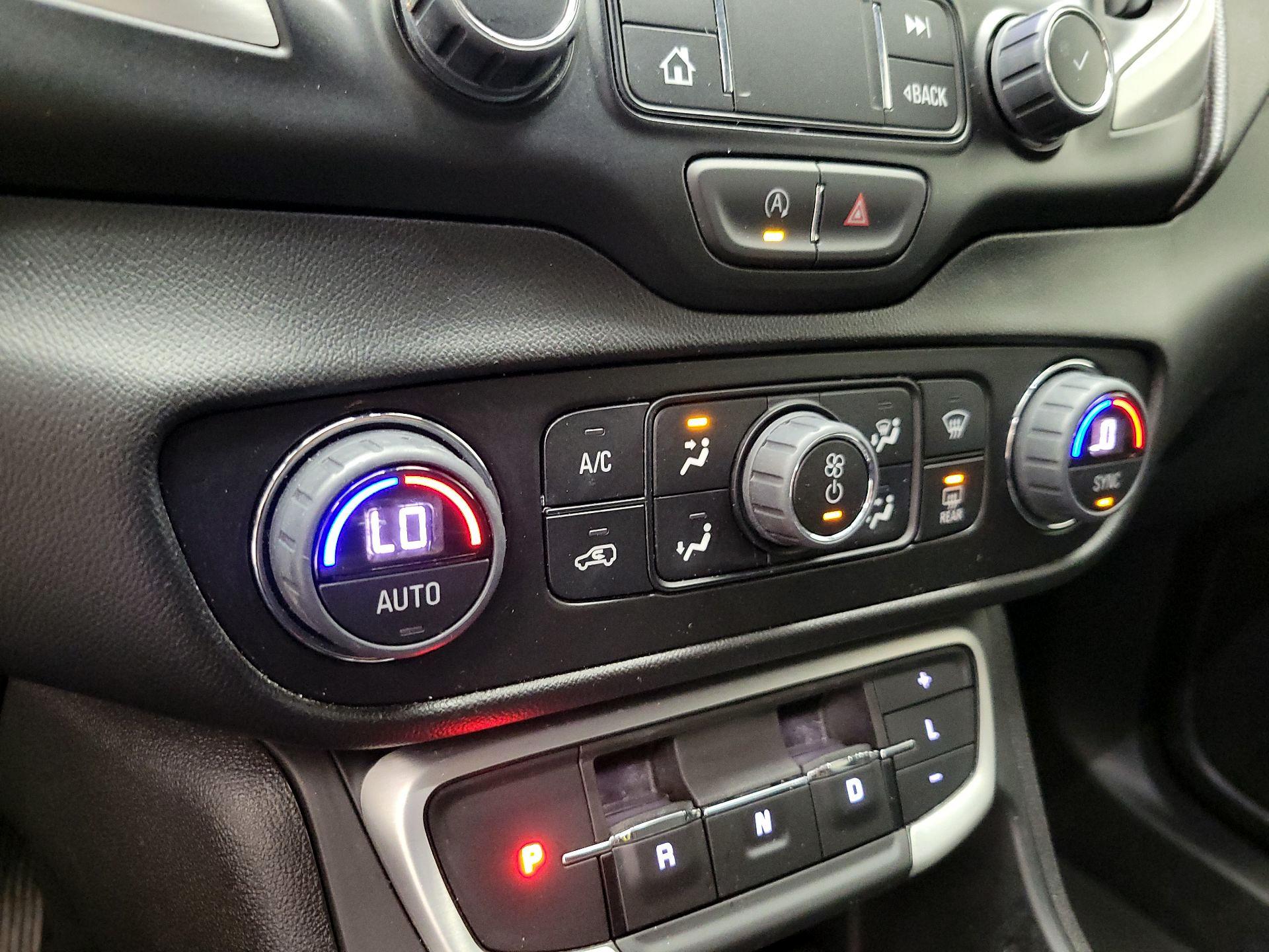 Thumbnail: 2024 GMC Terrain - 16