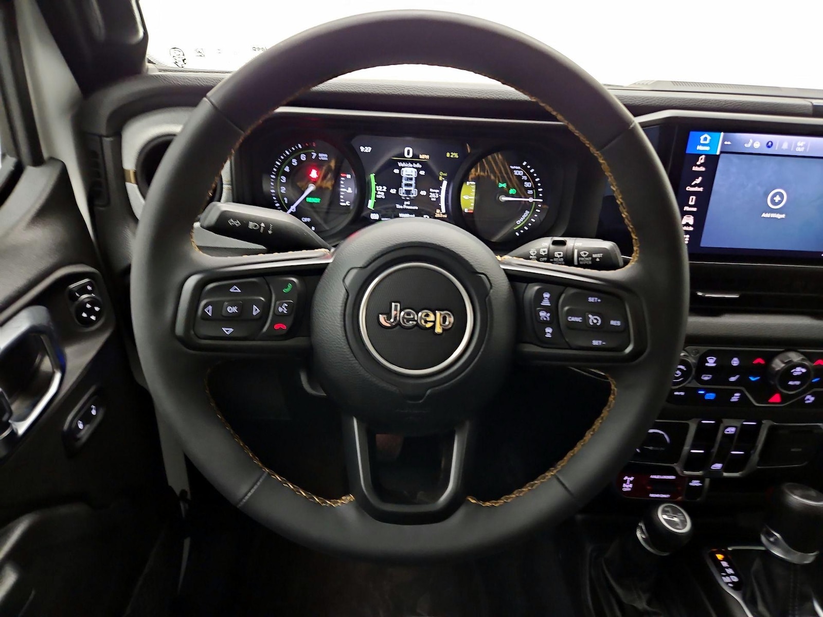 2024 Jeep Wrangler 4xe Willys 4XE - Photo 11