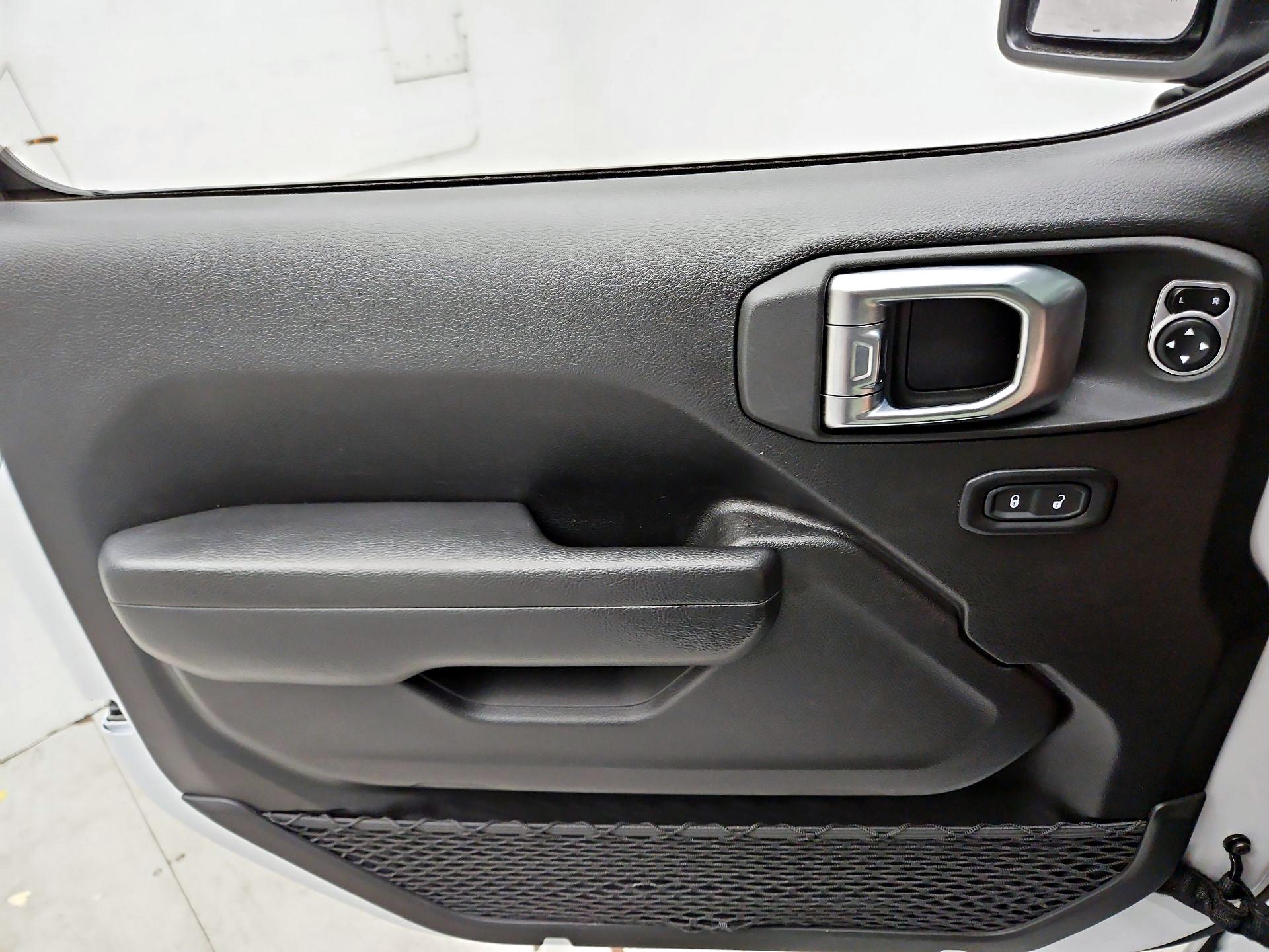 Thumbnail: 2024 Jeep Wrangler - 12