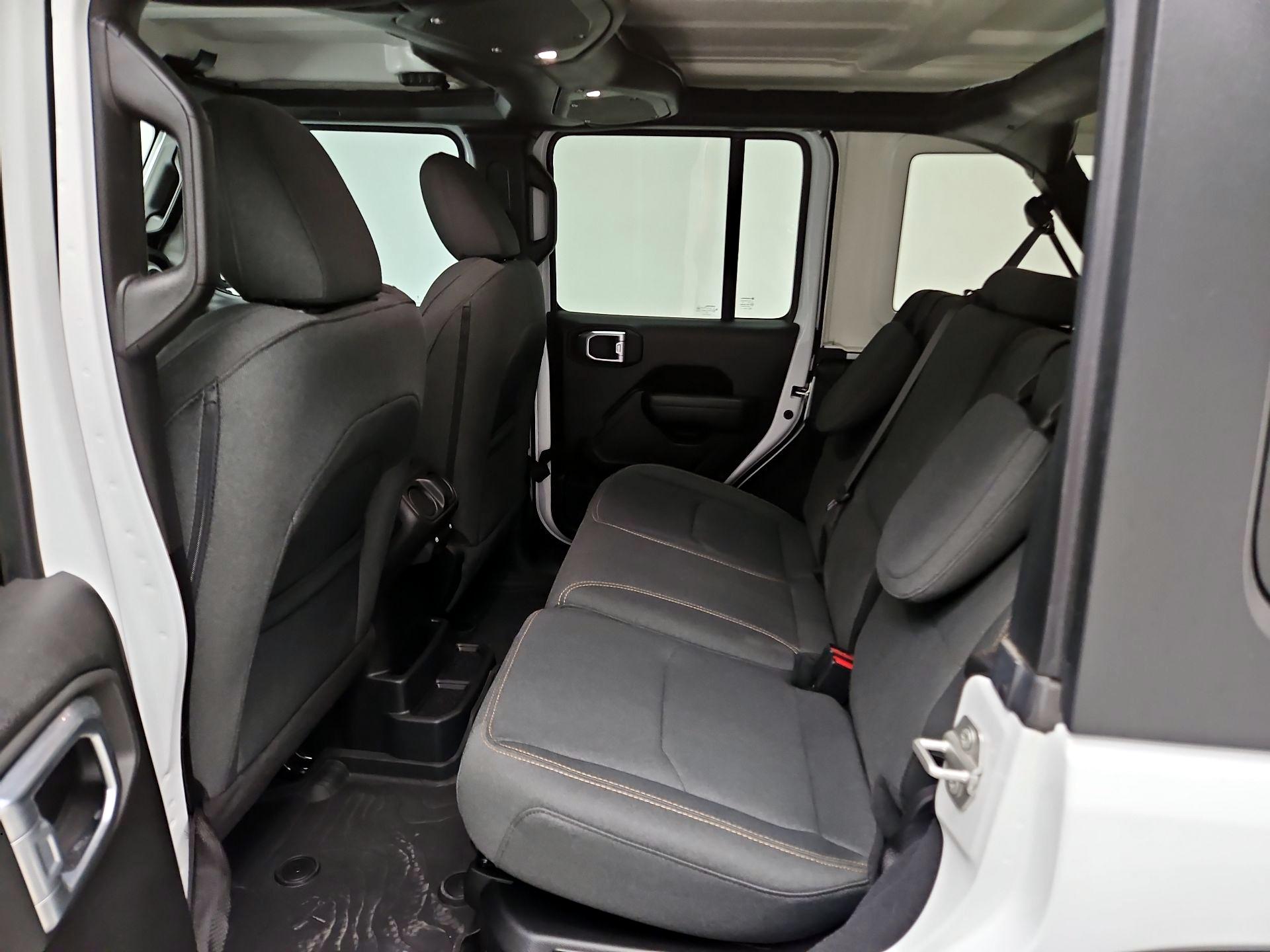 Thumbnail: 2024 Jeep Wrangler - 19