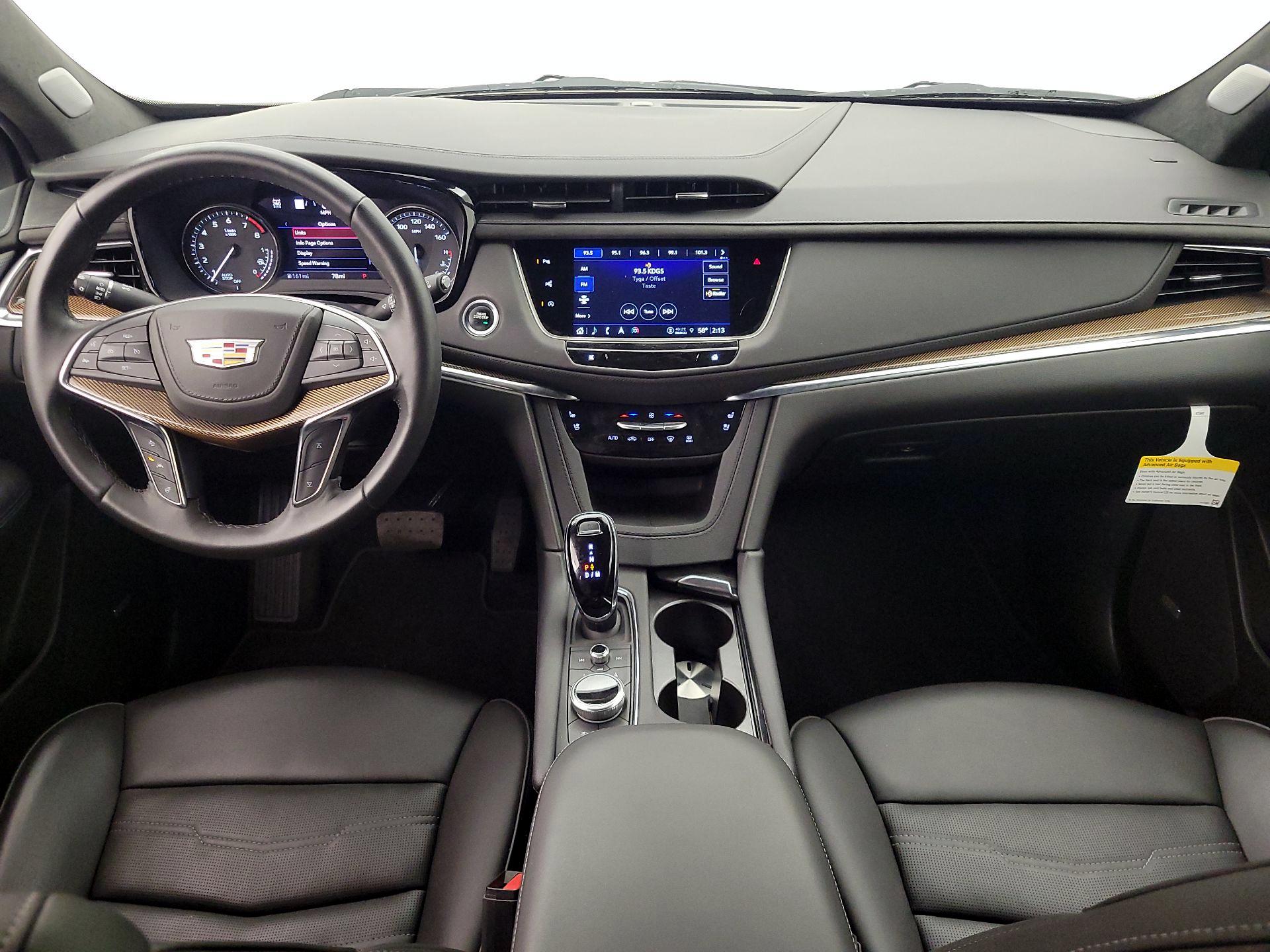 Thumbnail: 2023 Cadillac XT5 - 9