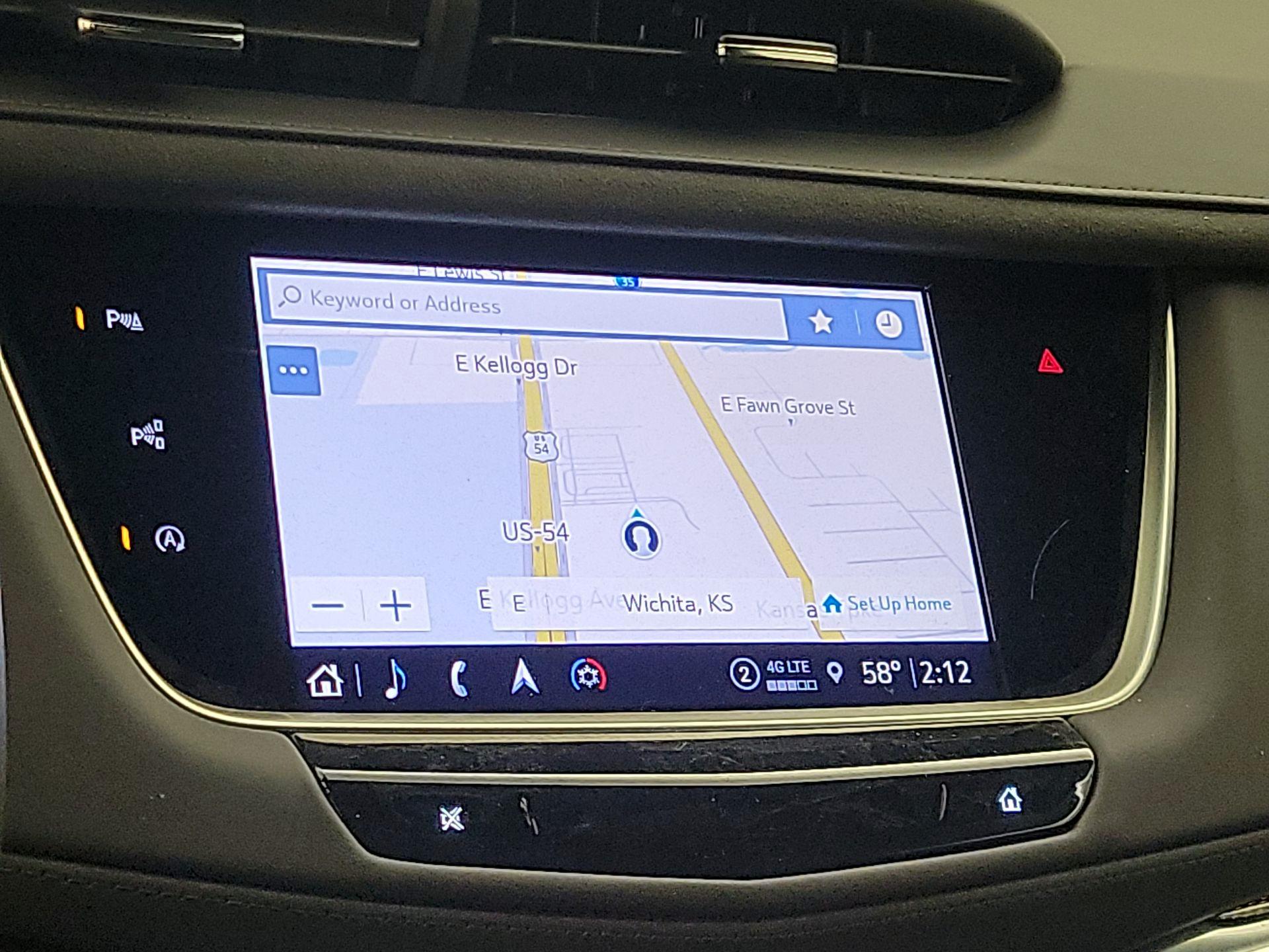 Thumbnail: 2023 Cadillac XT5 - 14